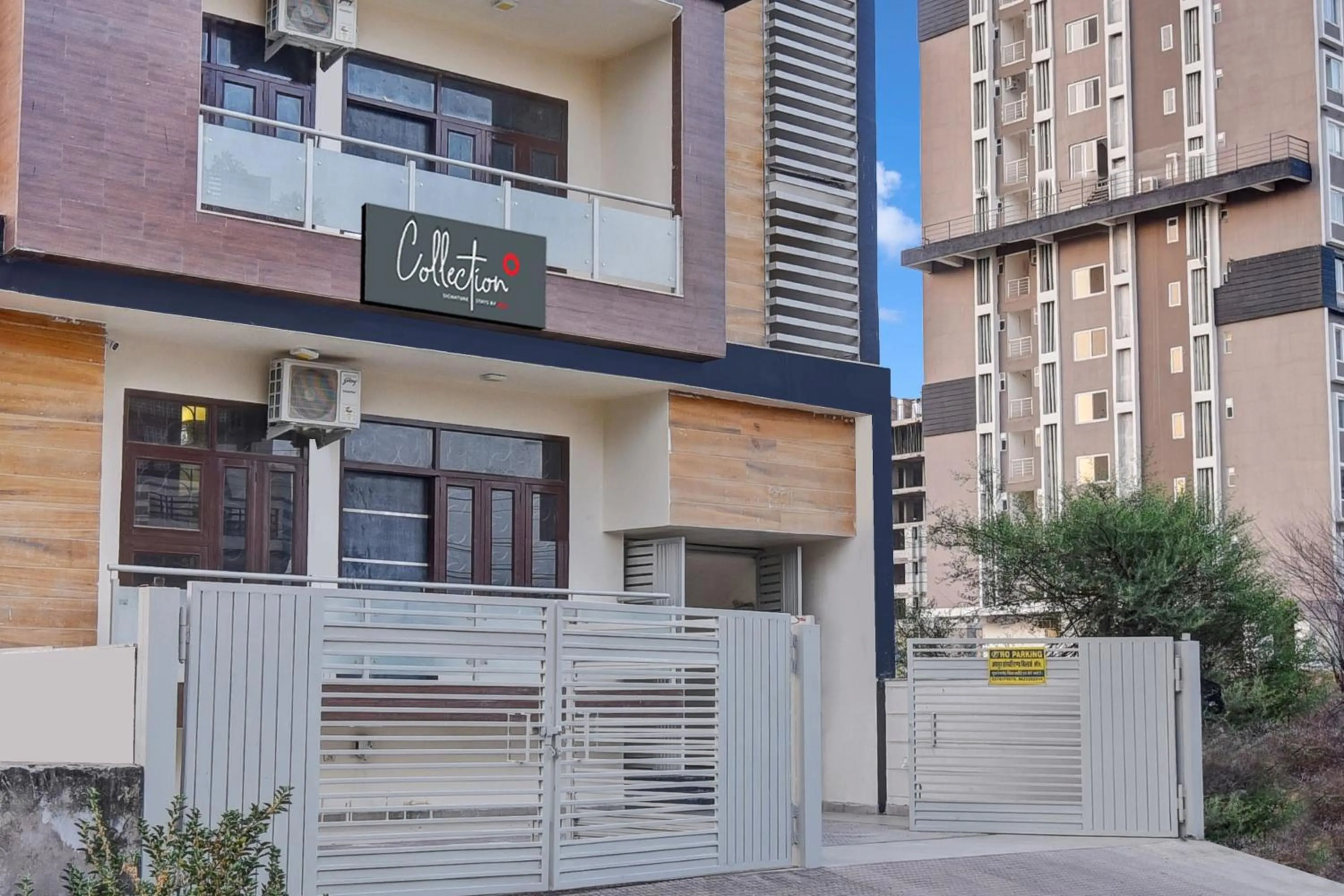 Facade/entrance in Hotel O Neelkanth