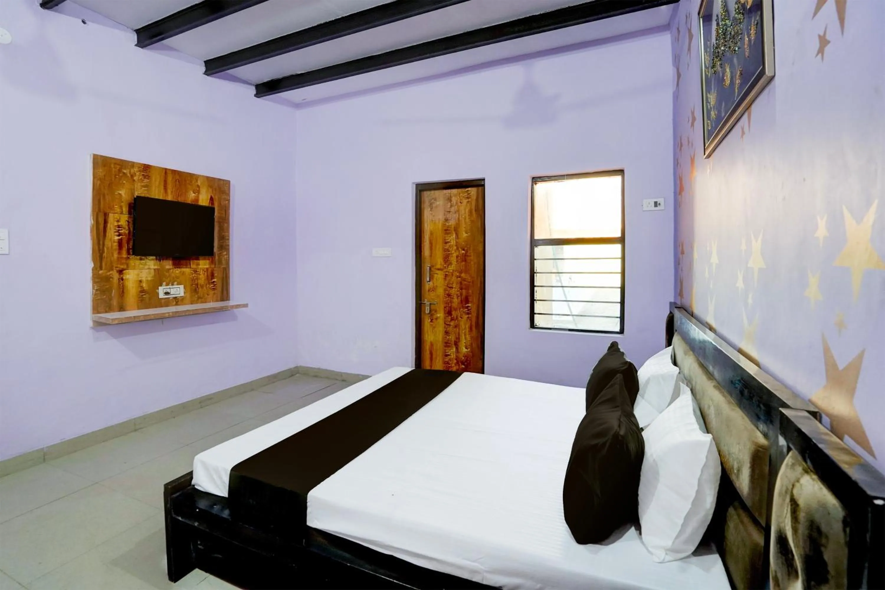 Facade/entrance in Hotel O YAMUNA RESORT