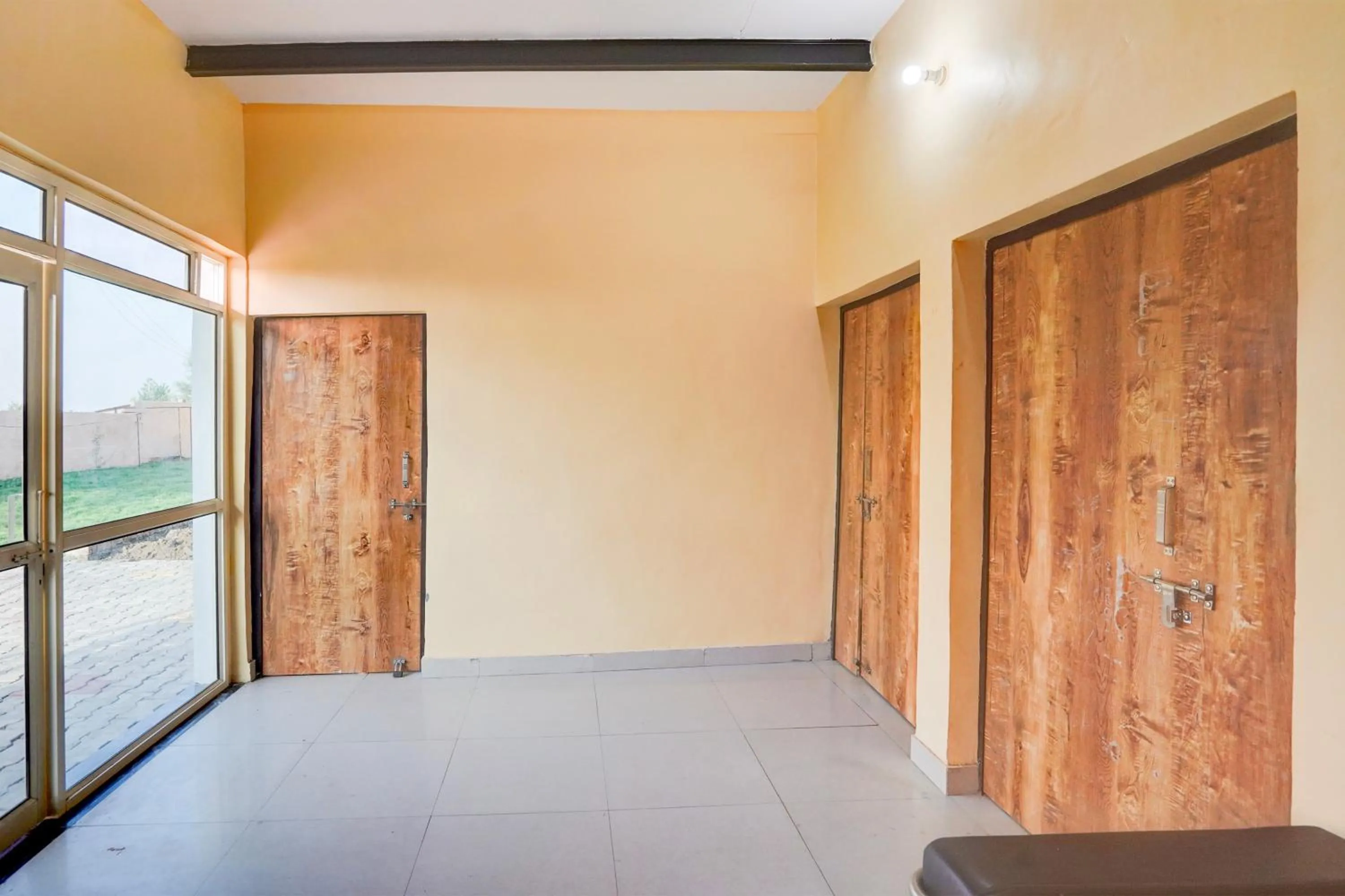 Lobby or reception in Hotel O YAMUNA RESORT