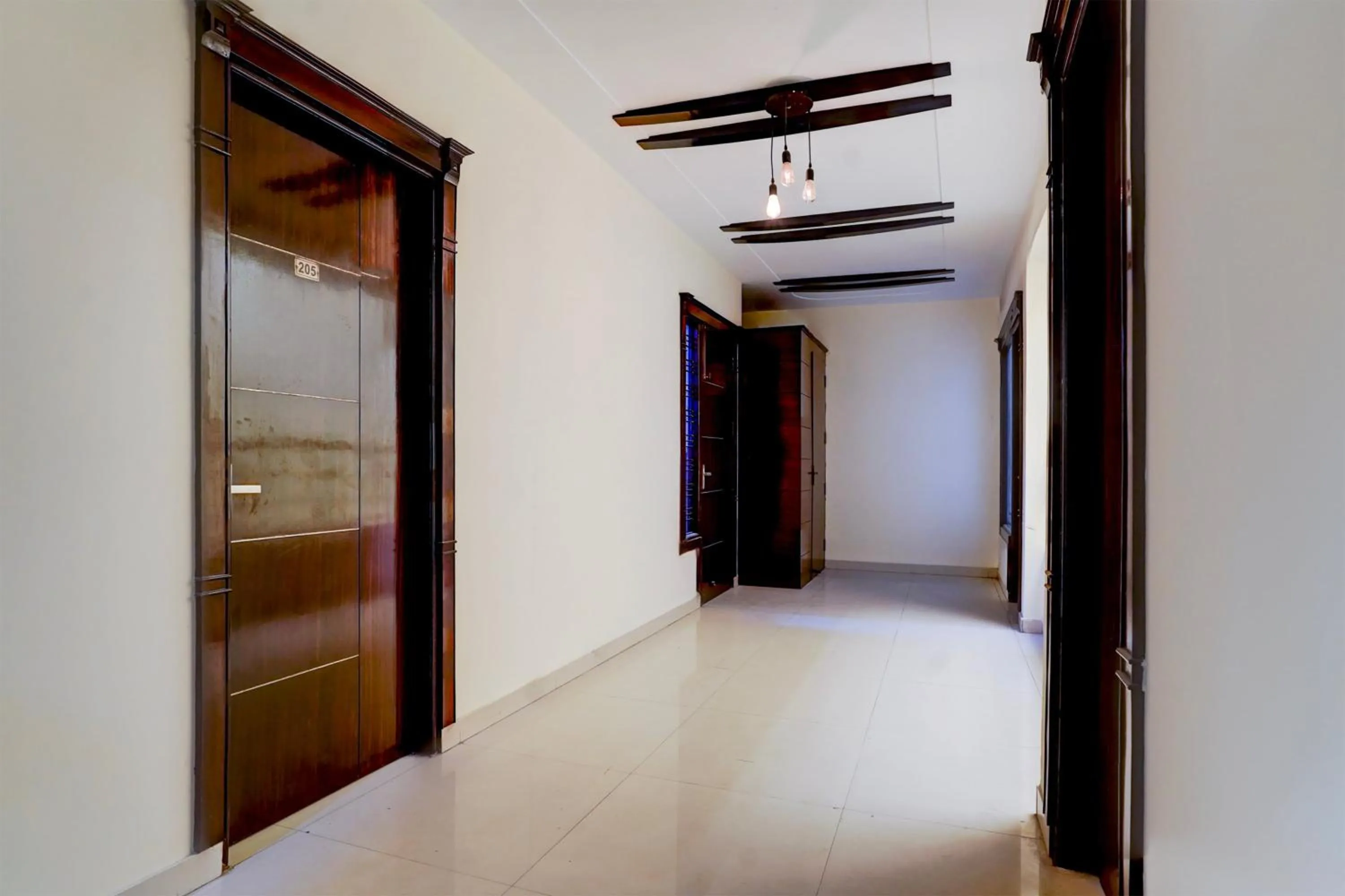 Lobby or reception in Super Collection O Sector 70 Noida
