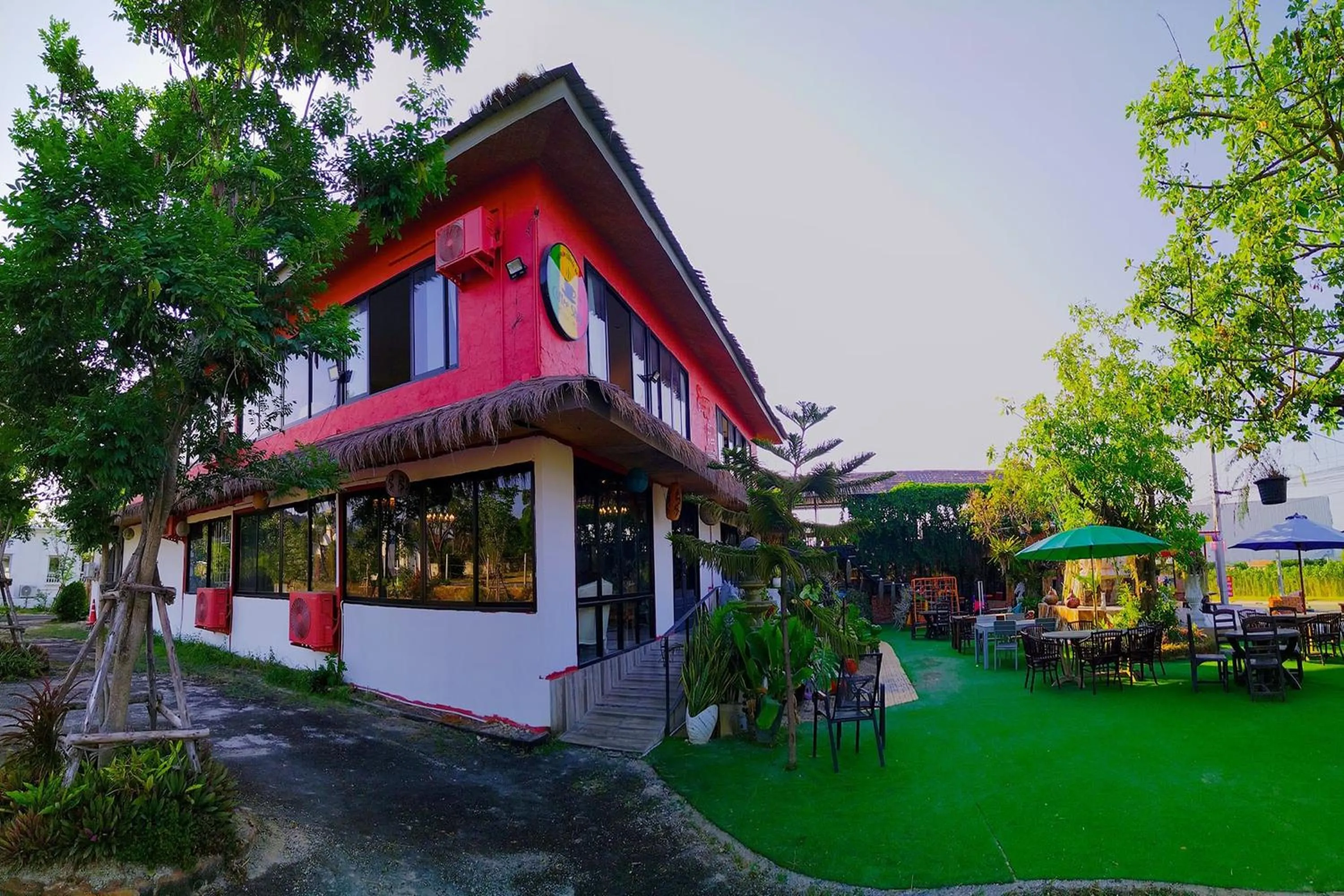 Property building in Khao Chi Chan Resort