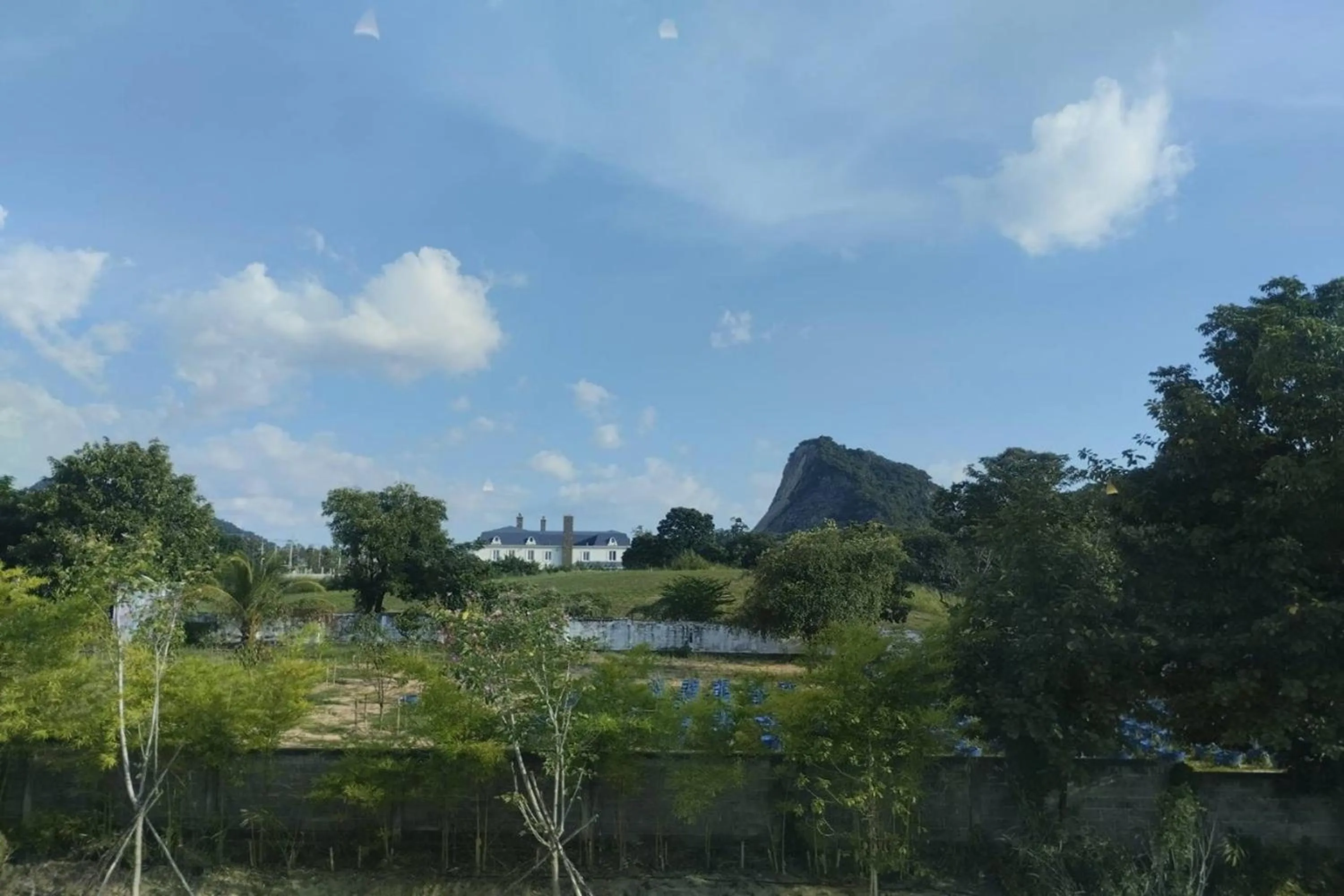 Nearby landmark in Khao Chi Chan Resort