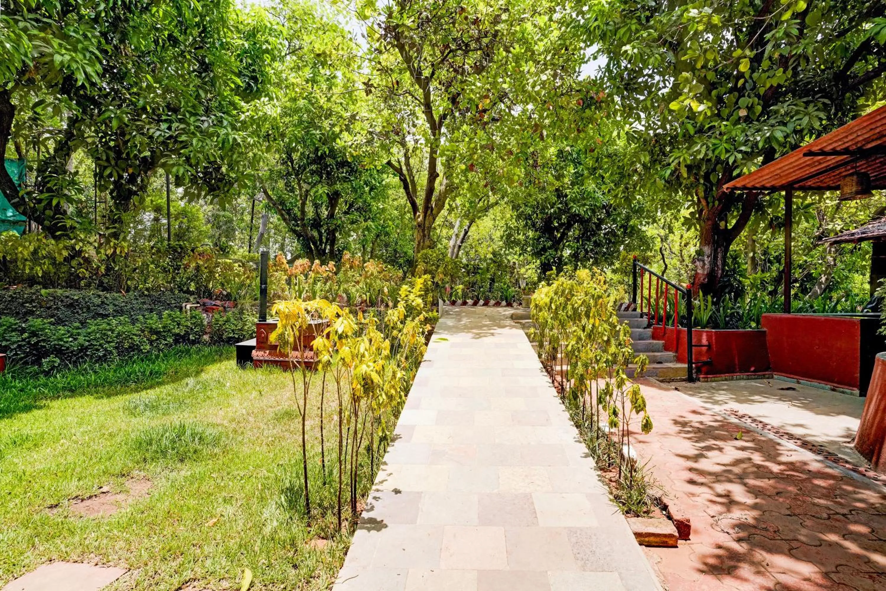 Lobby or reception in Palette Palghar Irayos Resort Lifestyle Retreat