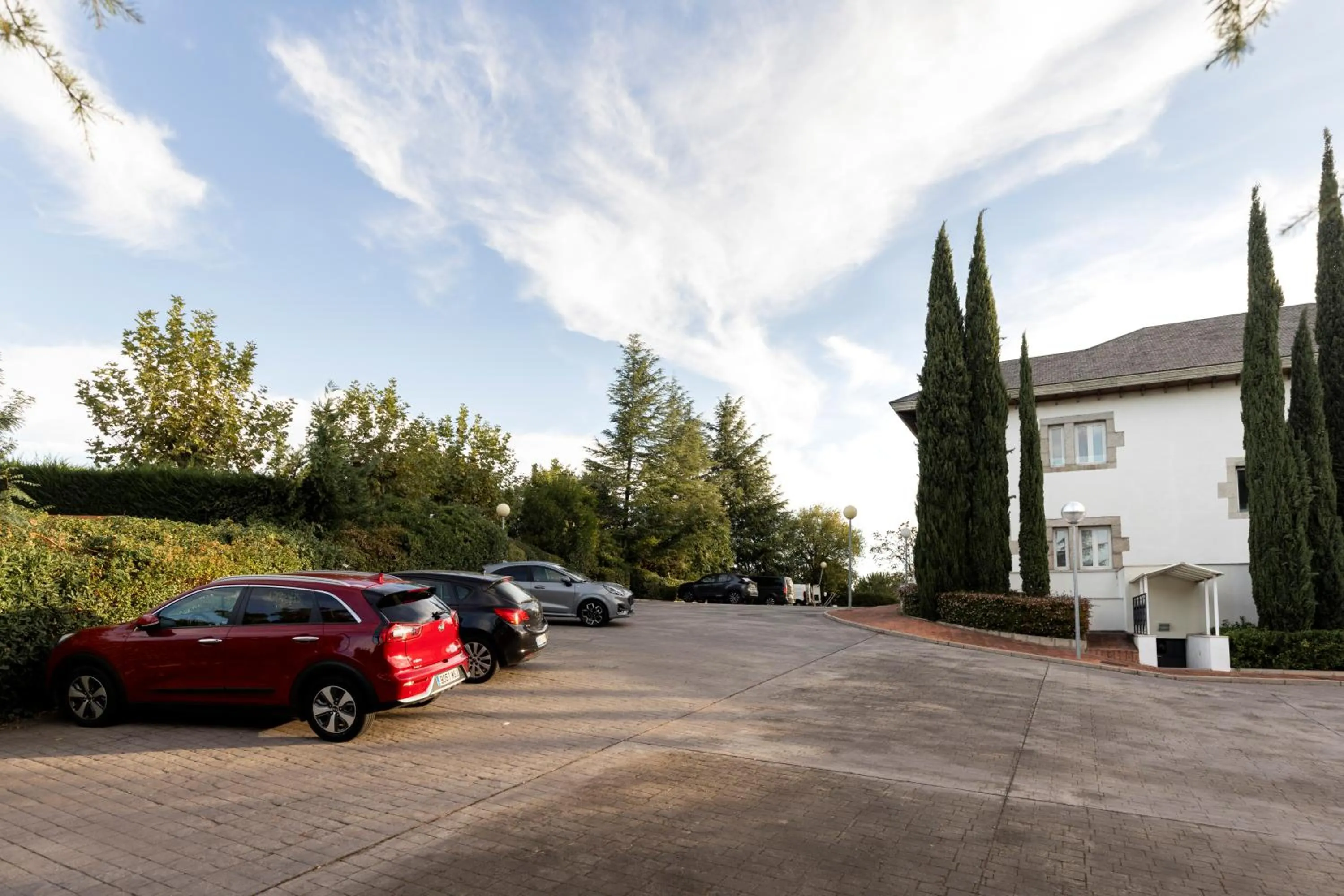 Parking in Hotel PAX Torrelodones