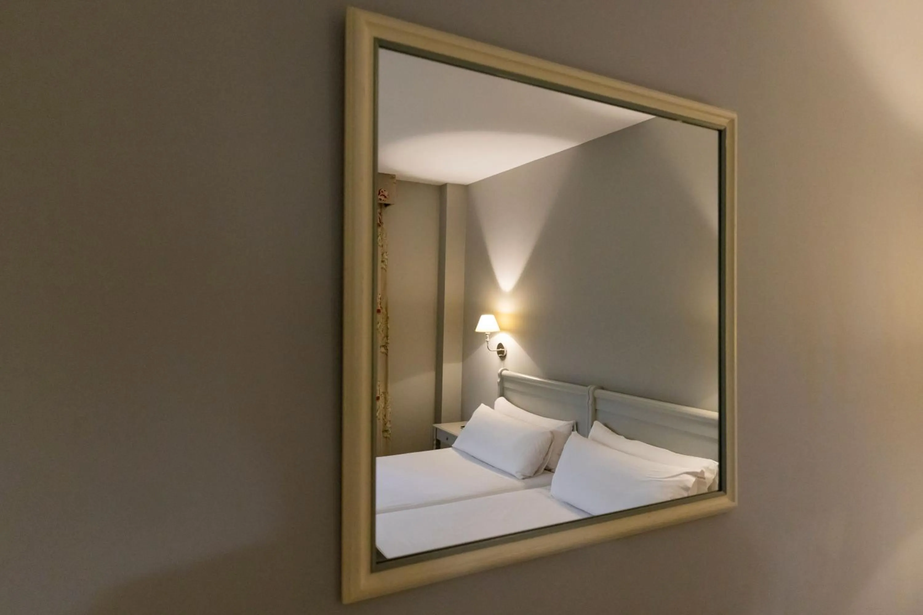 Bedroom, Bed in Hotel PAX Torrelodones