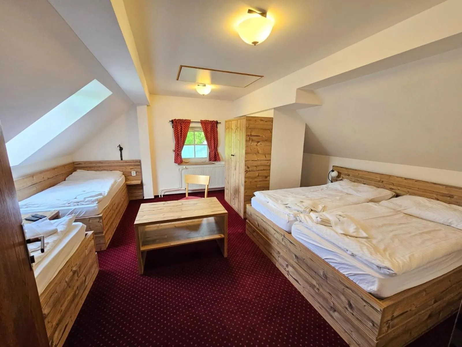 Bed in Hotel Konšel