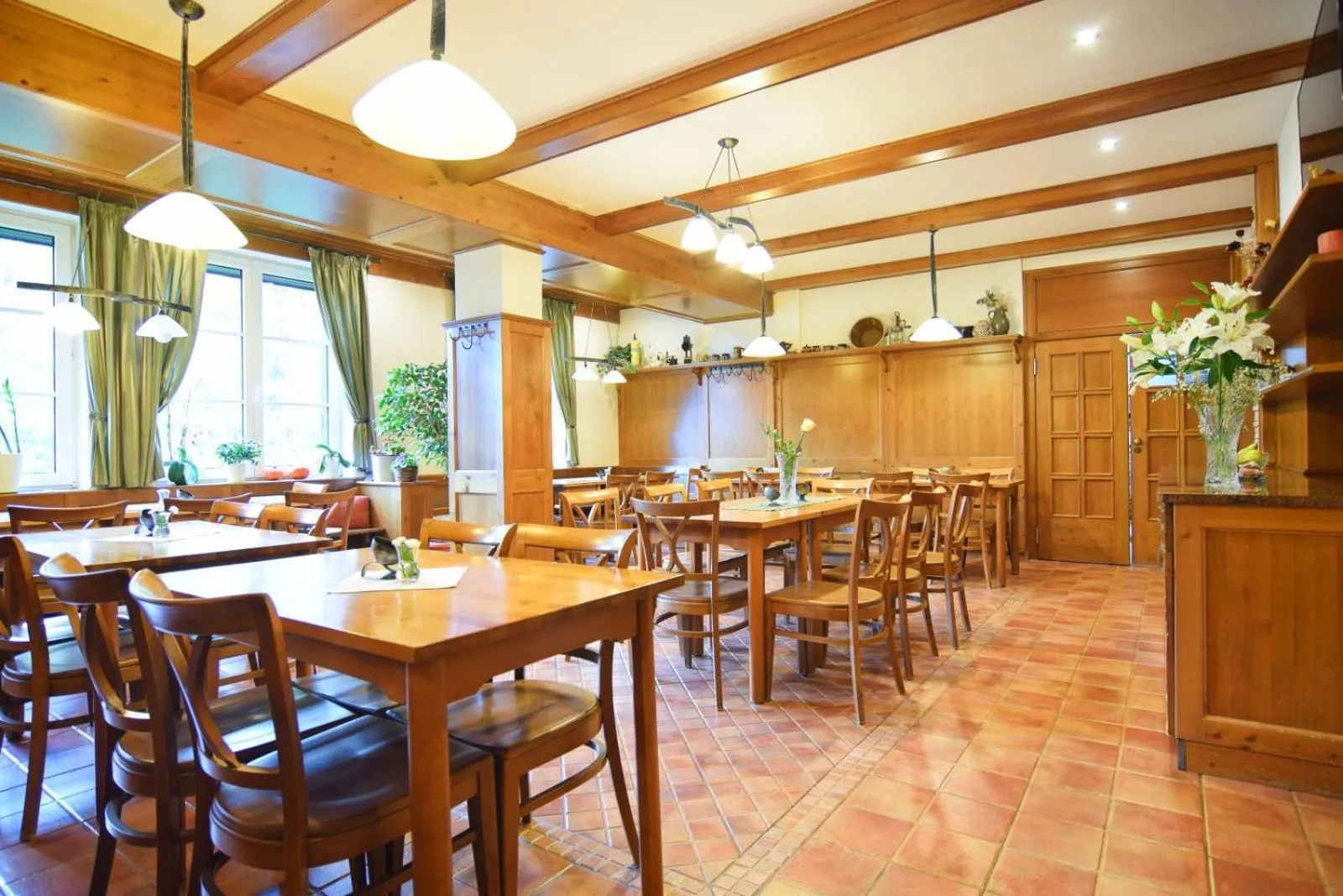 Restaurant/places to eat in Hotel Konšel