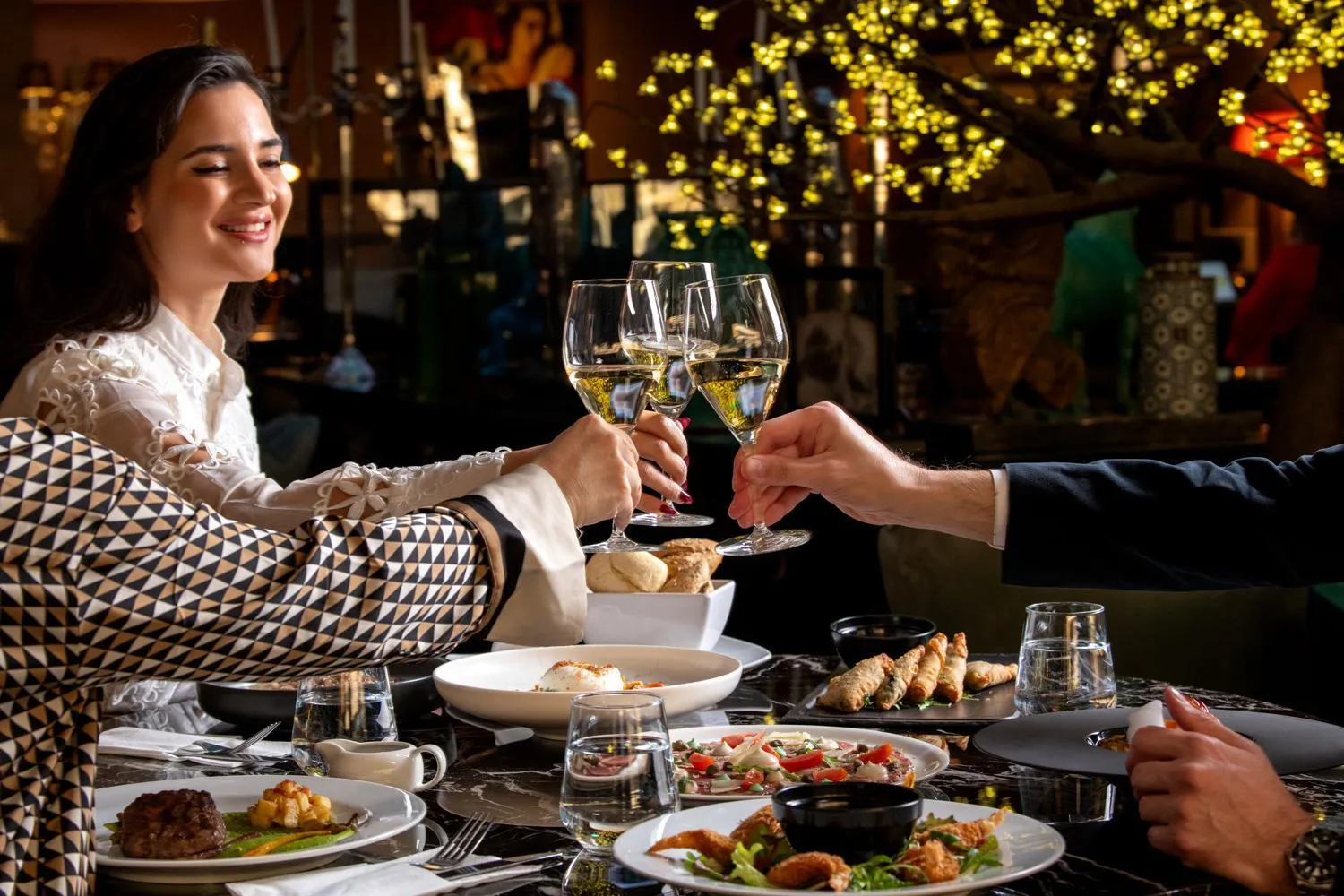 Restaurant/places to eat in President Hotel Athens