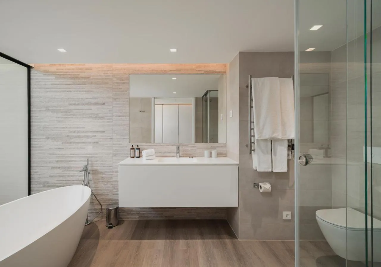 Bathroom in Dom Pedro Residences