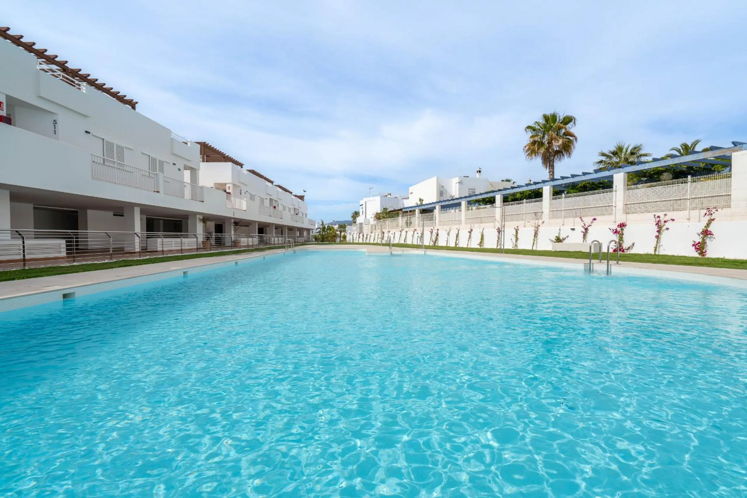 Swimming pool in AlmeriaSuite Mojacar Breeze Apartments