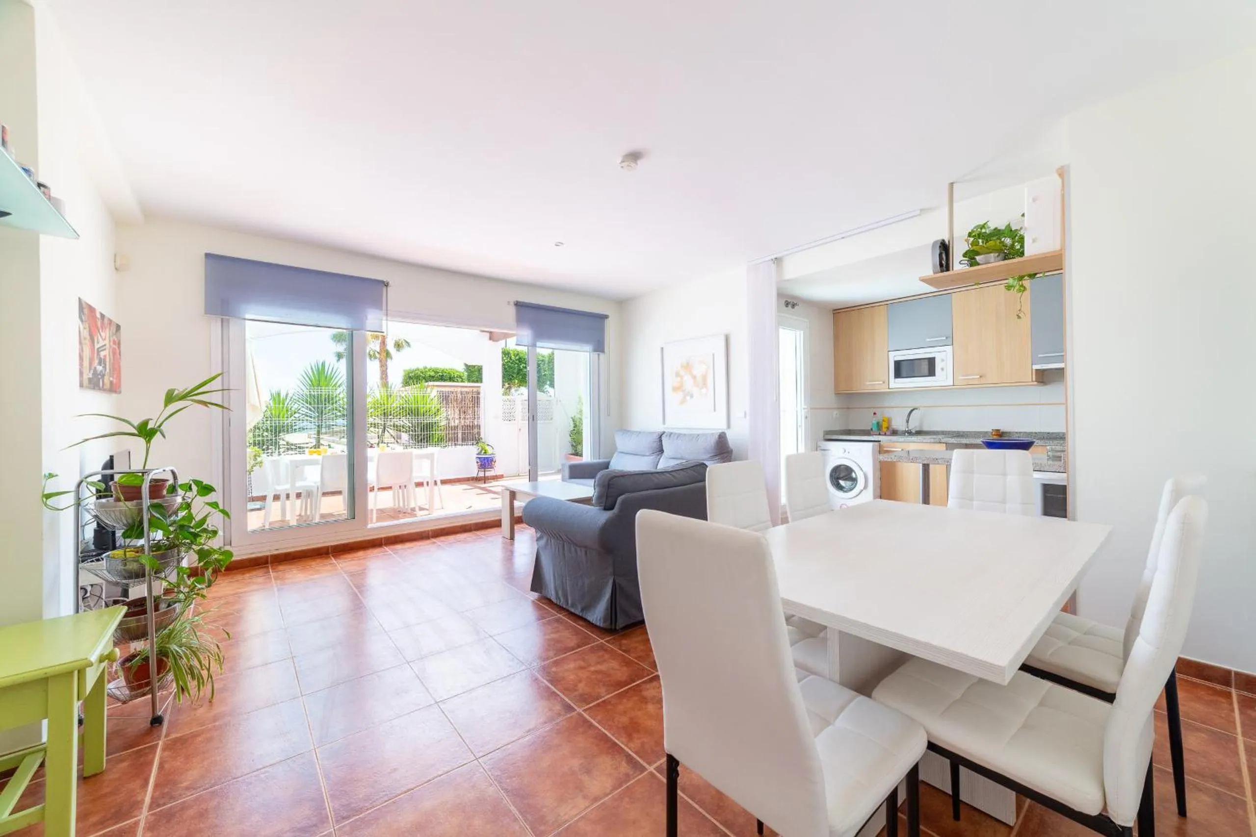 Dining area in AlmeriaSuite Mojacar Breeze Apartments