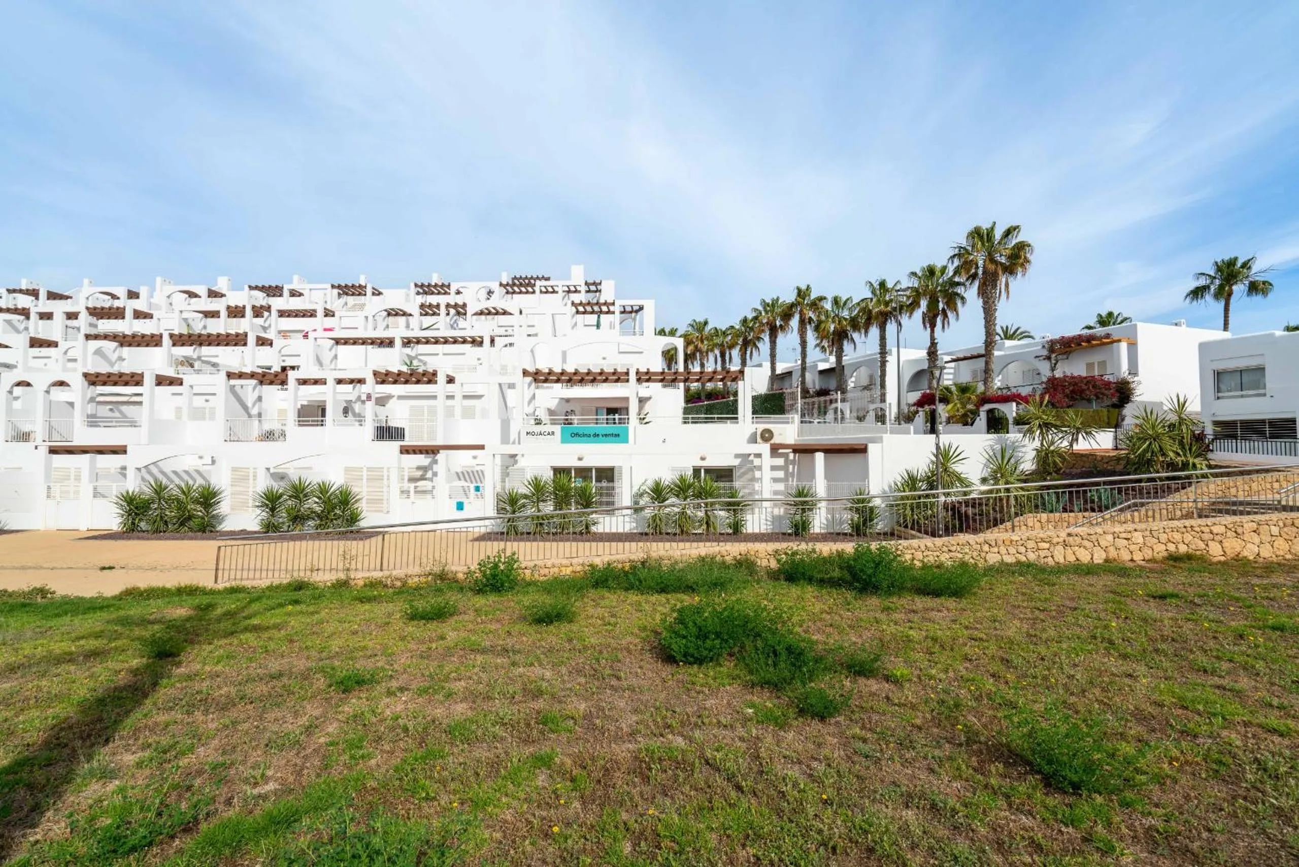 Property building in AlmeriaSuite Mojacar Breeze Apartments