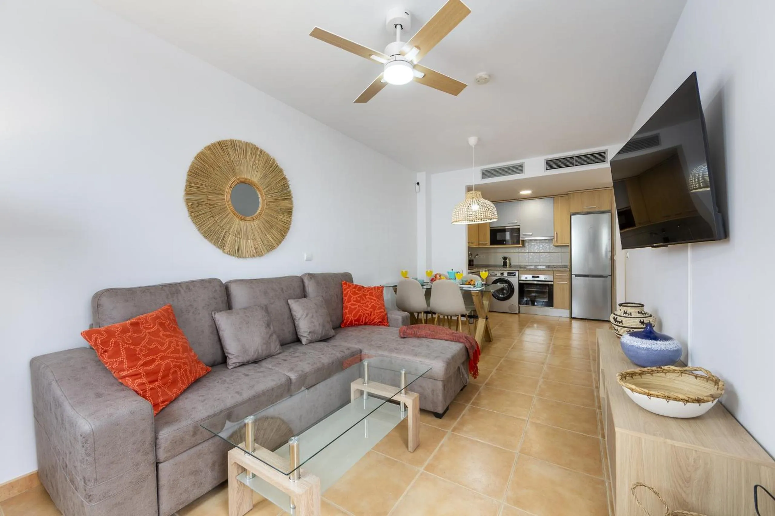 TV and multimedia in AlmeriaSuite Mojacar Breeze Apartments