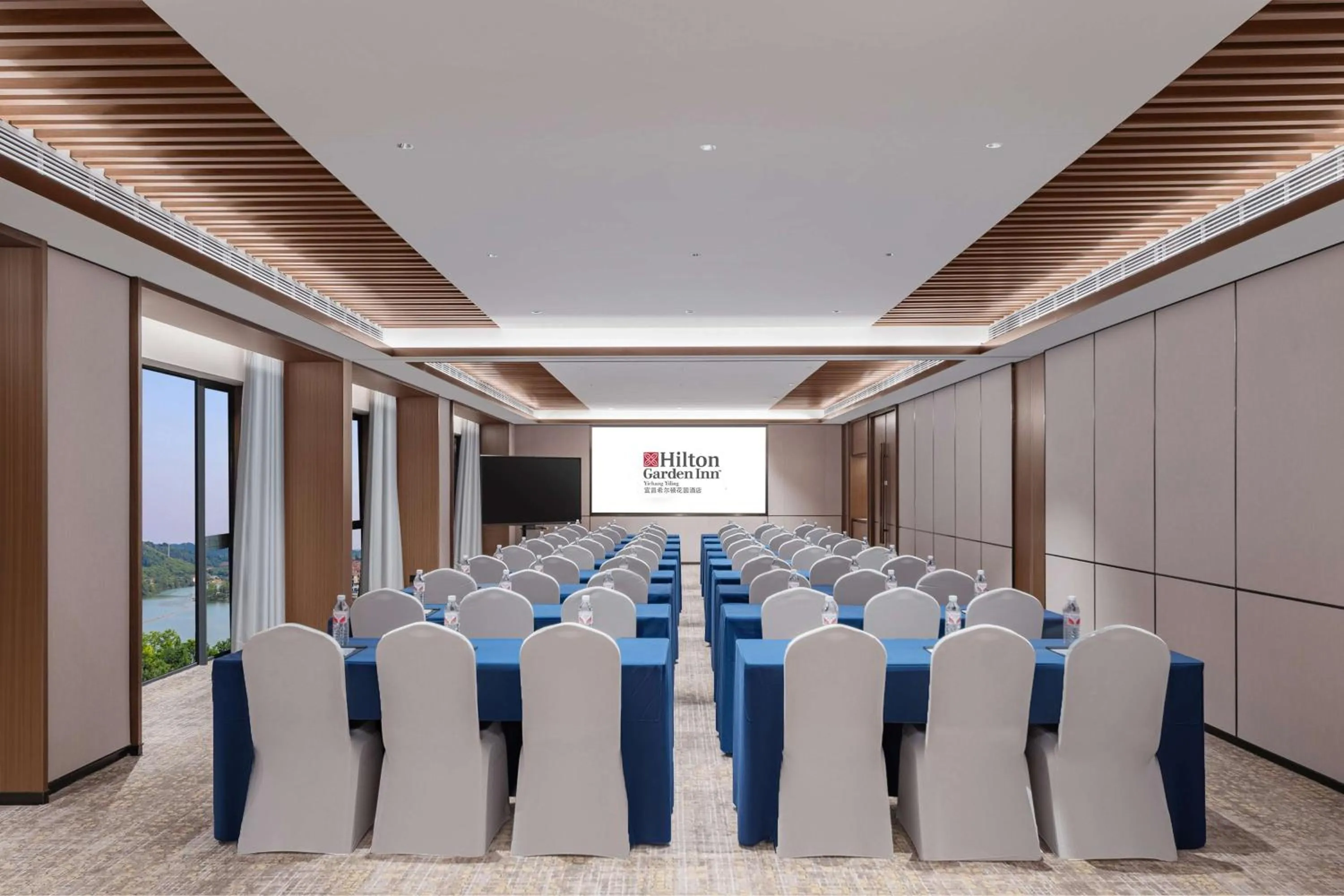 Meeting/conference room in Hilton Garden Inn Yichang Yiling