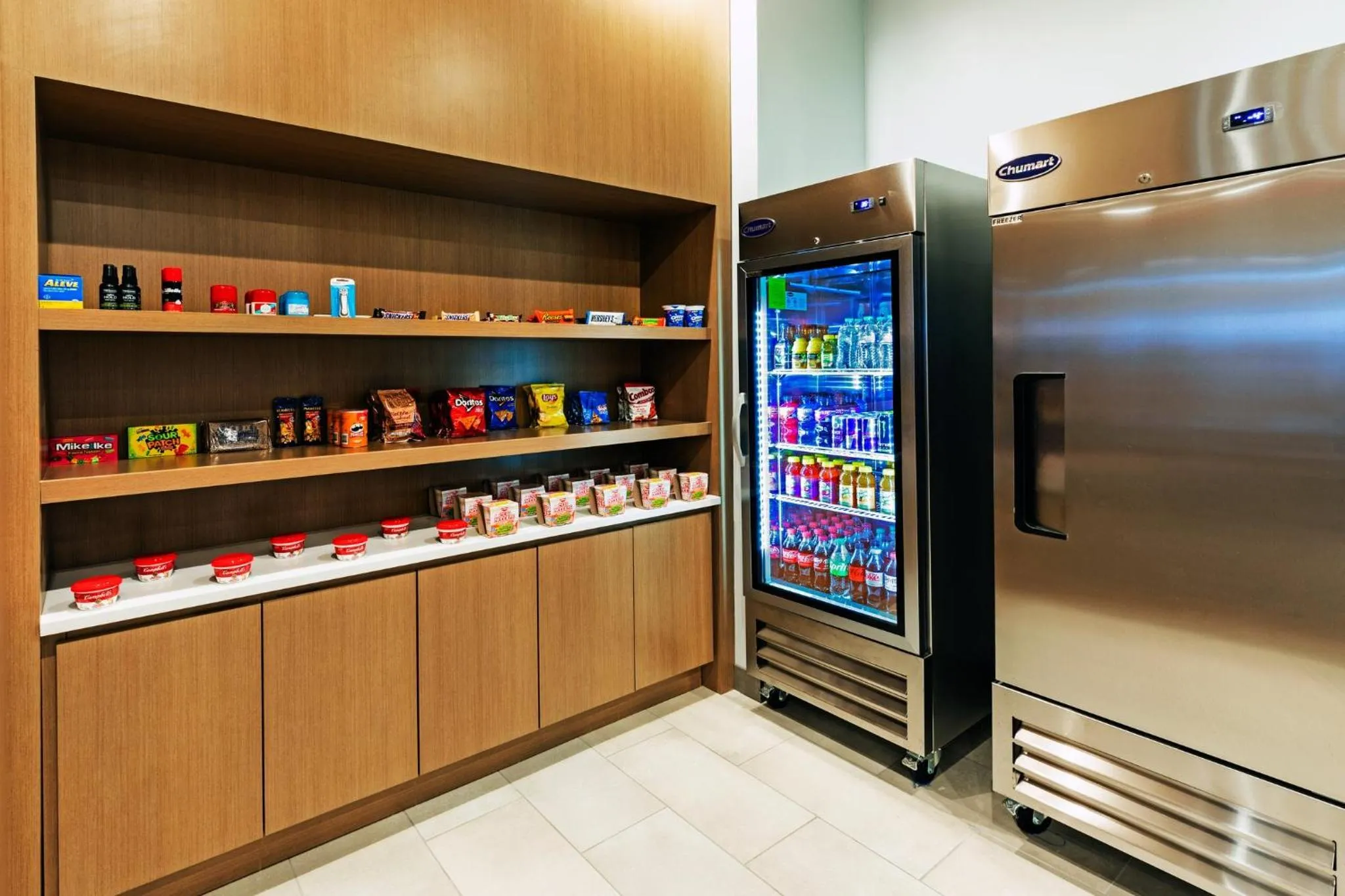 Swimming pool in Holiday Inn Express & Suites Senatobia I-55 by IHG