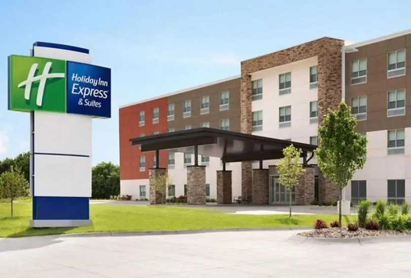 Holiday Inn Express & Suites Senatobia I-55 by IHG