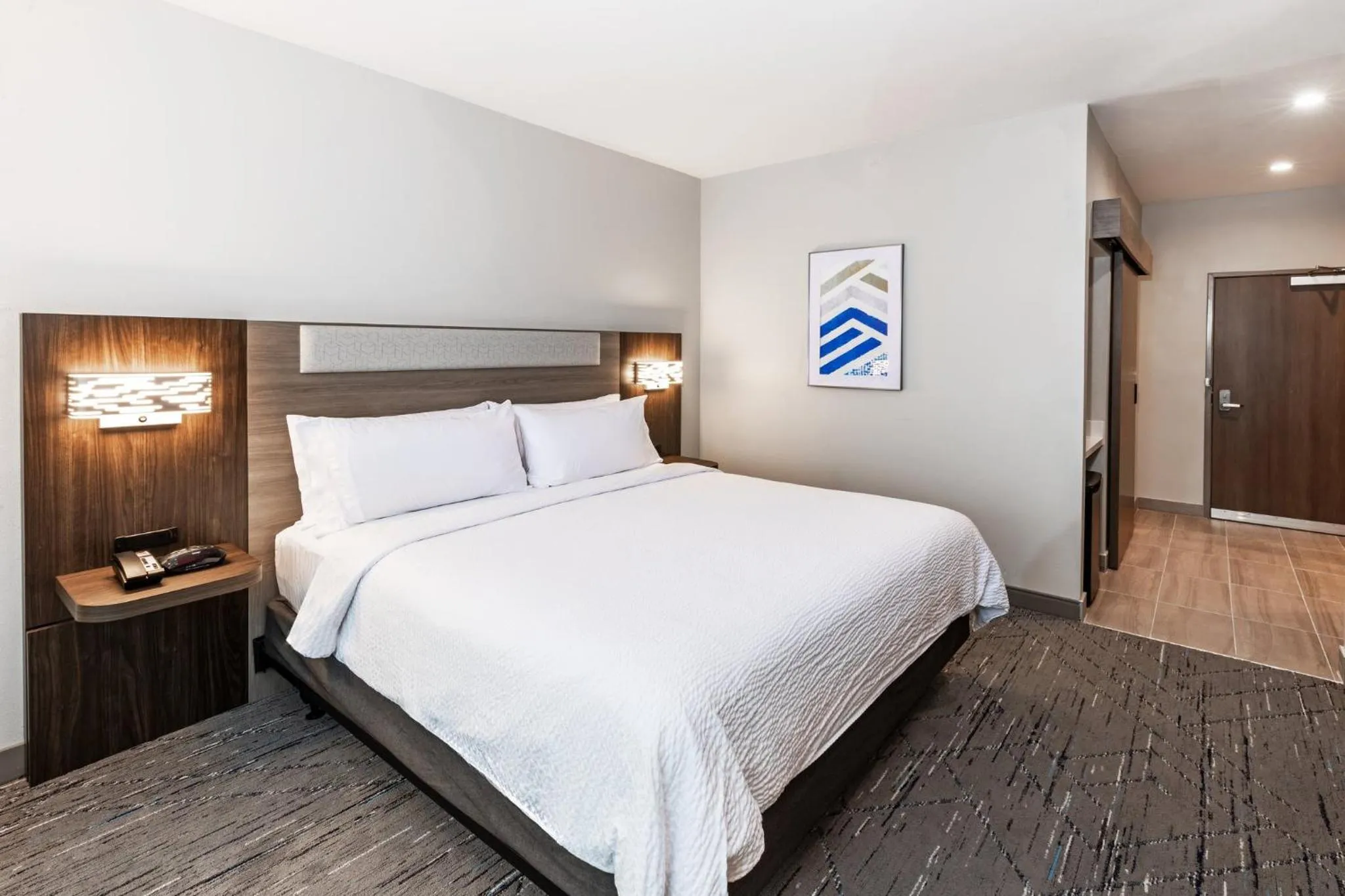 Photo of the whole room, Bed in Holiday Inn Express & Suites Senatobia I-55 by IHG