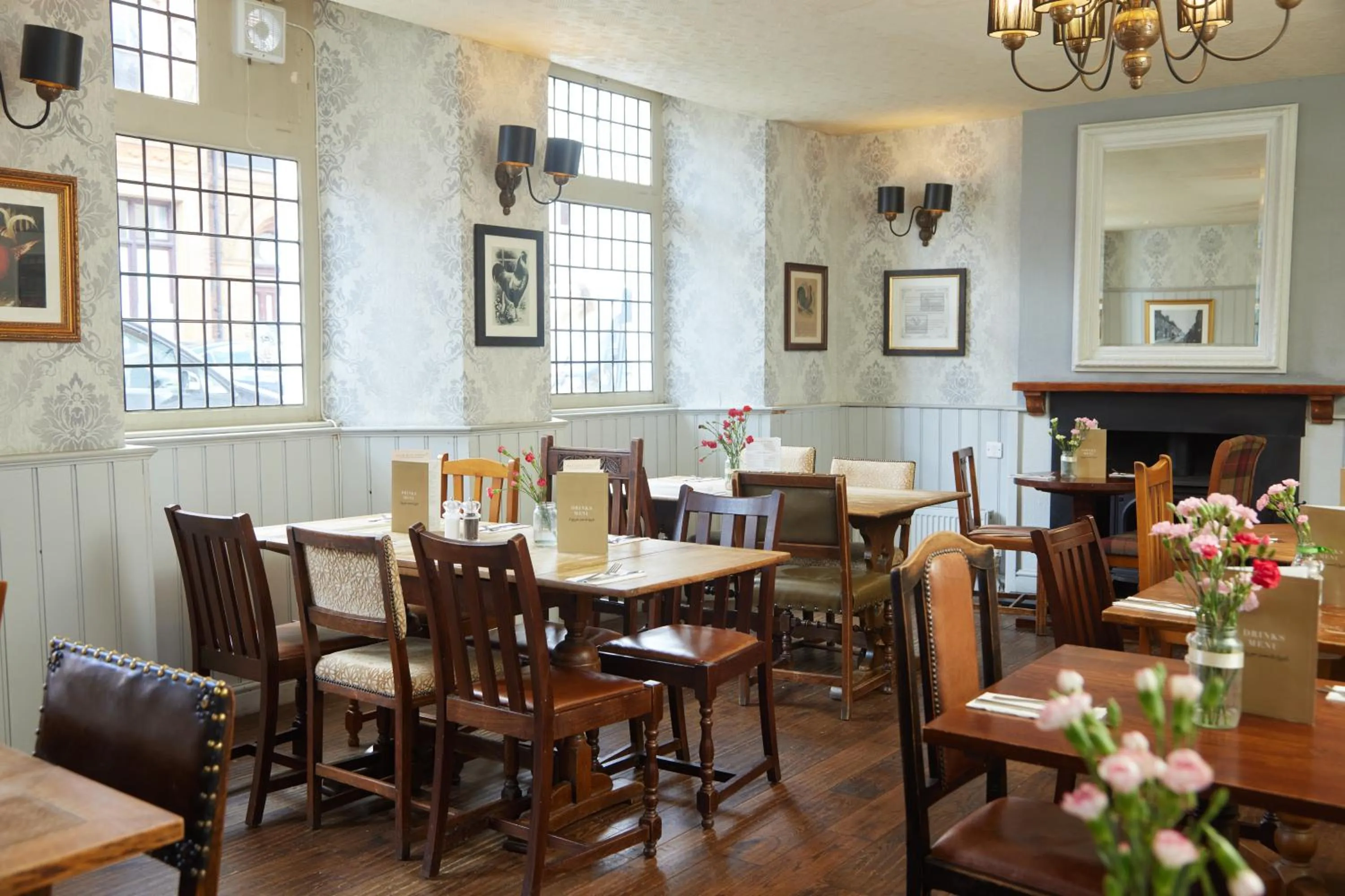 Restaurant/places to eat in Cock Hotel by Greene King Inns