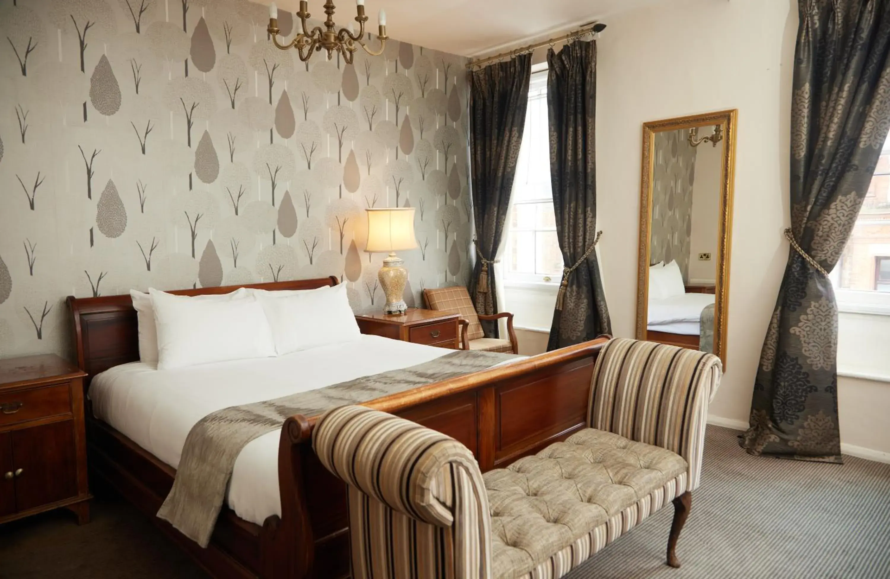 Superior Double Room in Cock Hotel by Greene King Inns Superior Double Room in Cock Hotel by Greene King Inns