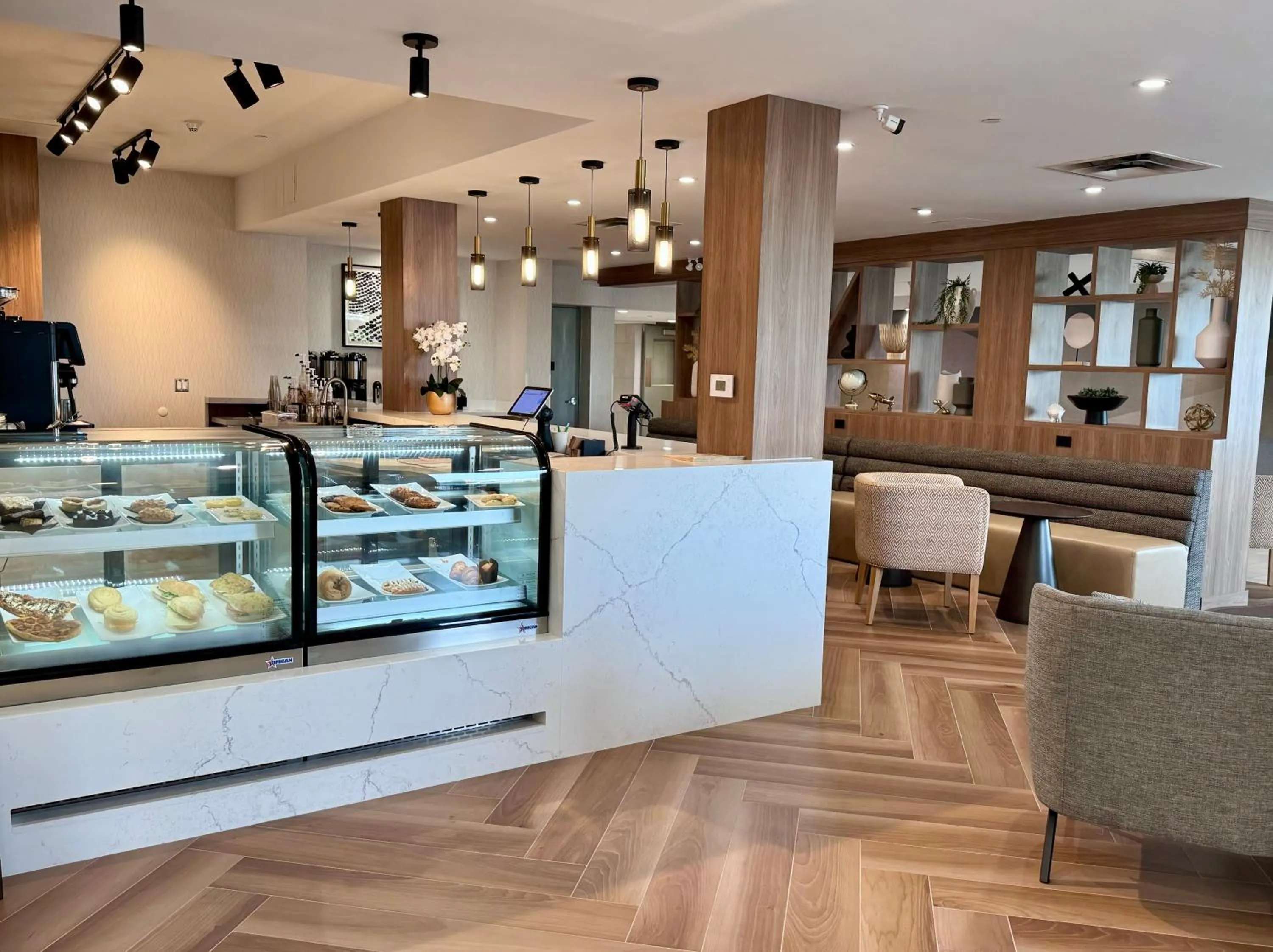 Restaurant/places to eat in Staybridge Suites St. Catharines Conf Ctr by IHG