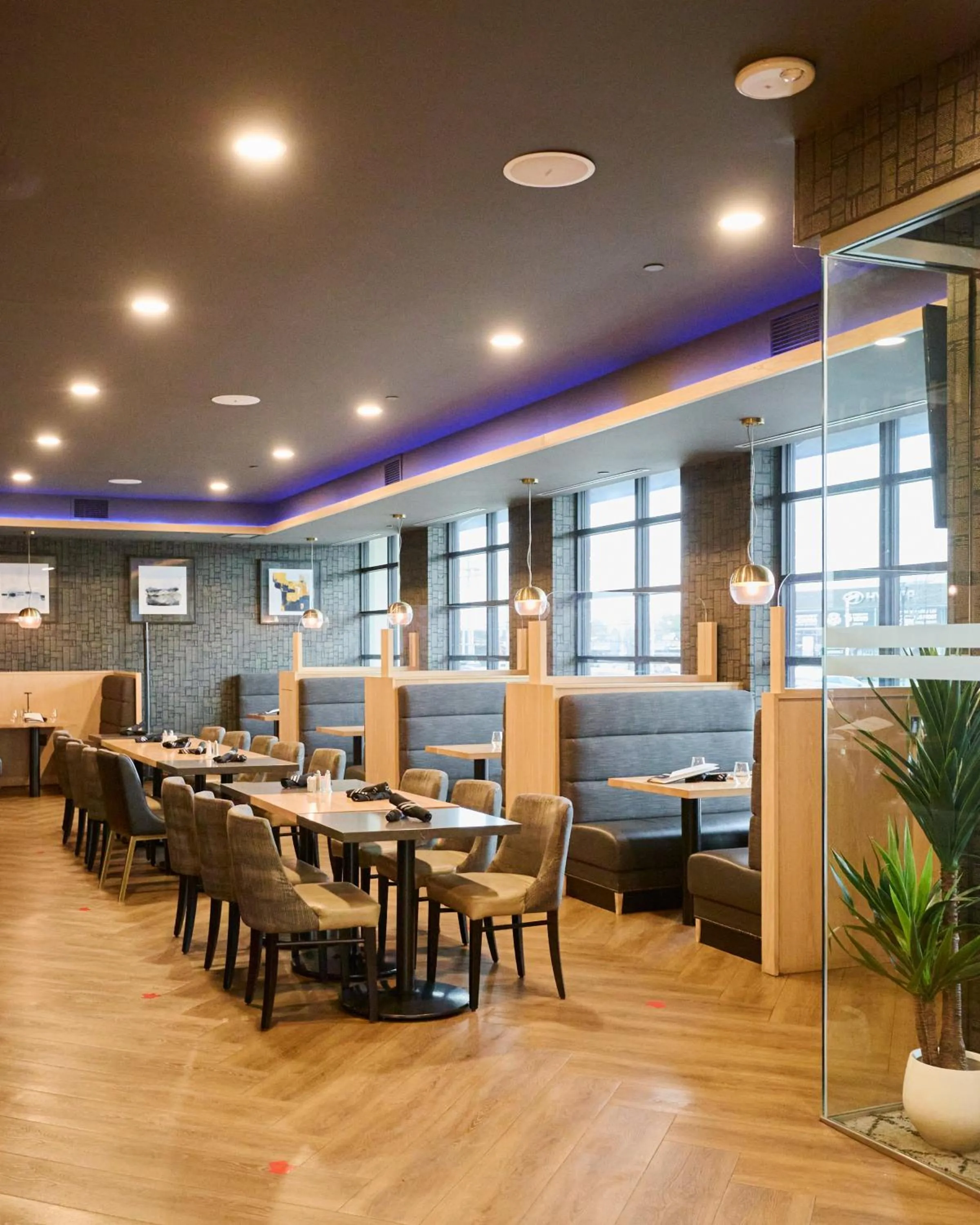 Restaurant/places to eat in Staybridge Suites St. Catharines Conf Ctr by IHG