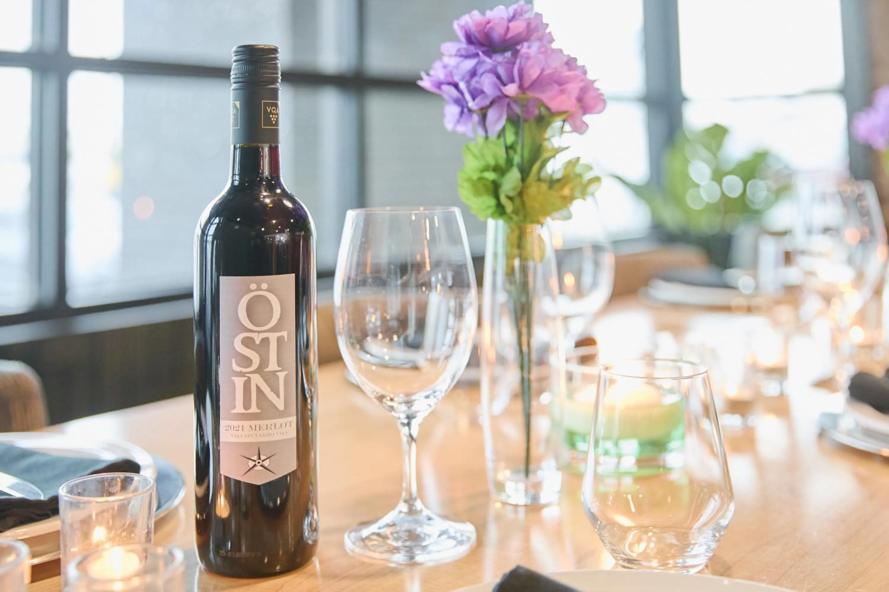 Restaurant/places to eat in Staybridge Suites St. Catharines Conf Ctr by IHG