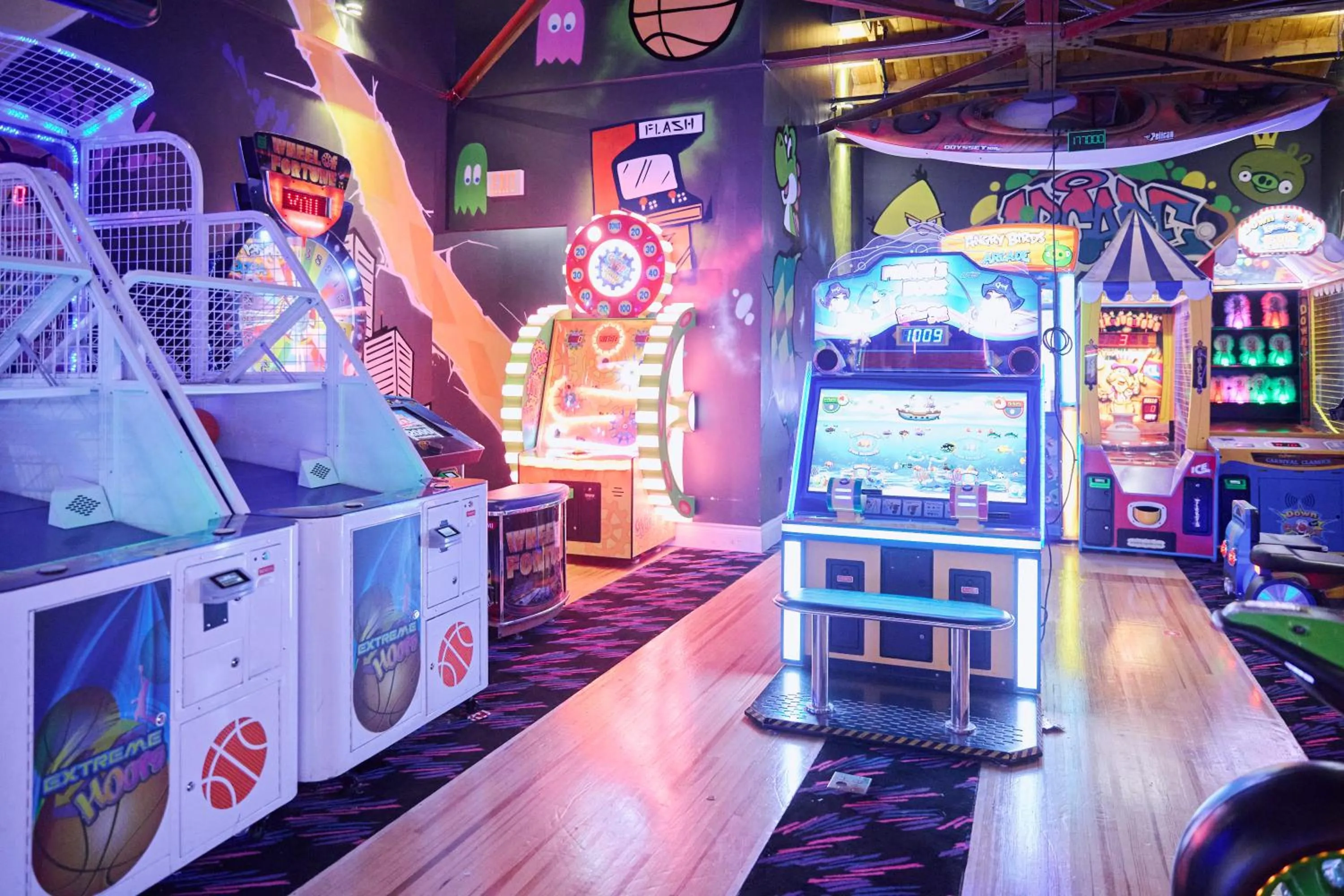 Game Room in Staybridge Suites St. Catharines Conf Ctr by IHG