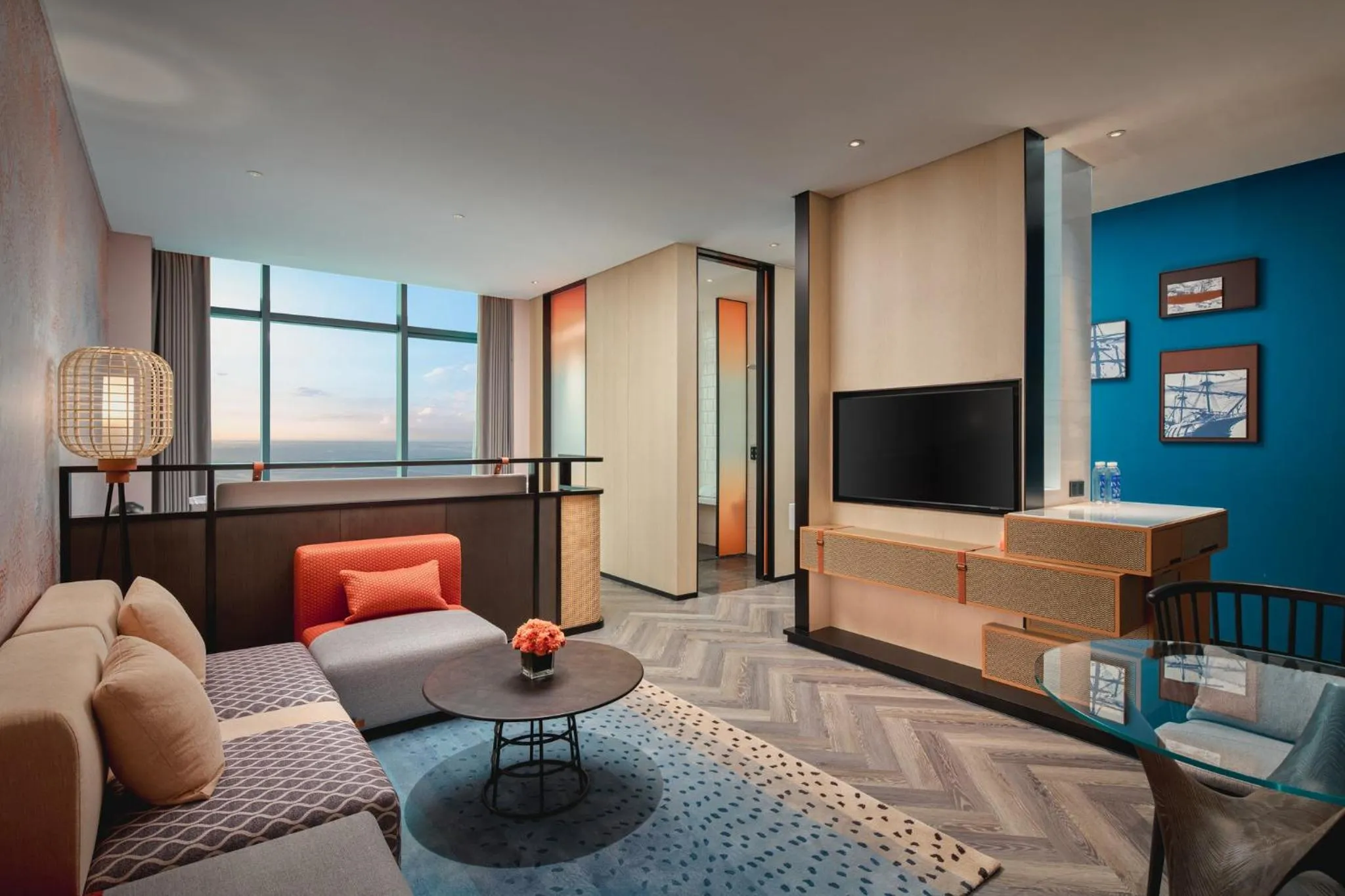 Photo of the whole room in Hotel Indigo Yantai Golden Coast by IHG