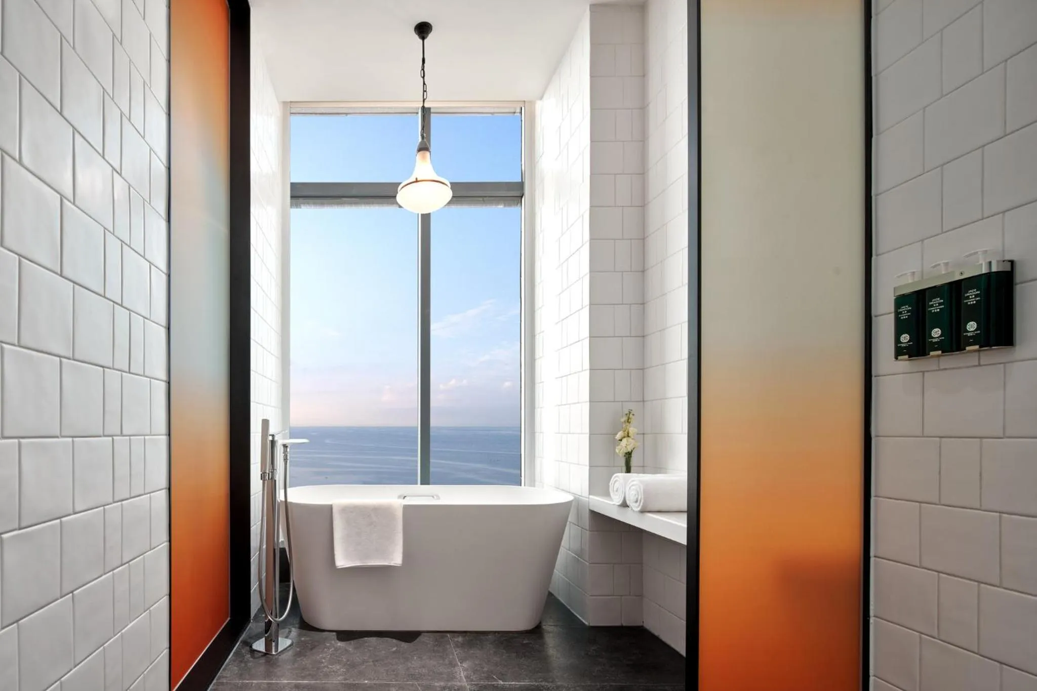 Photo of the whole room in Hotel Indigo Yantai Golden Coast by IHG