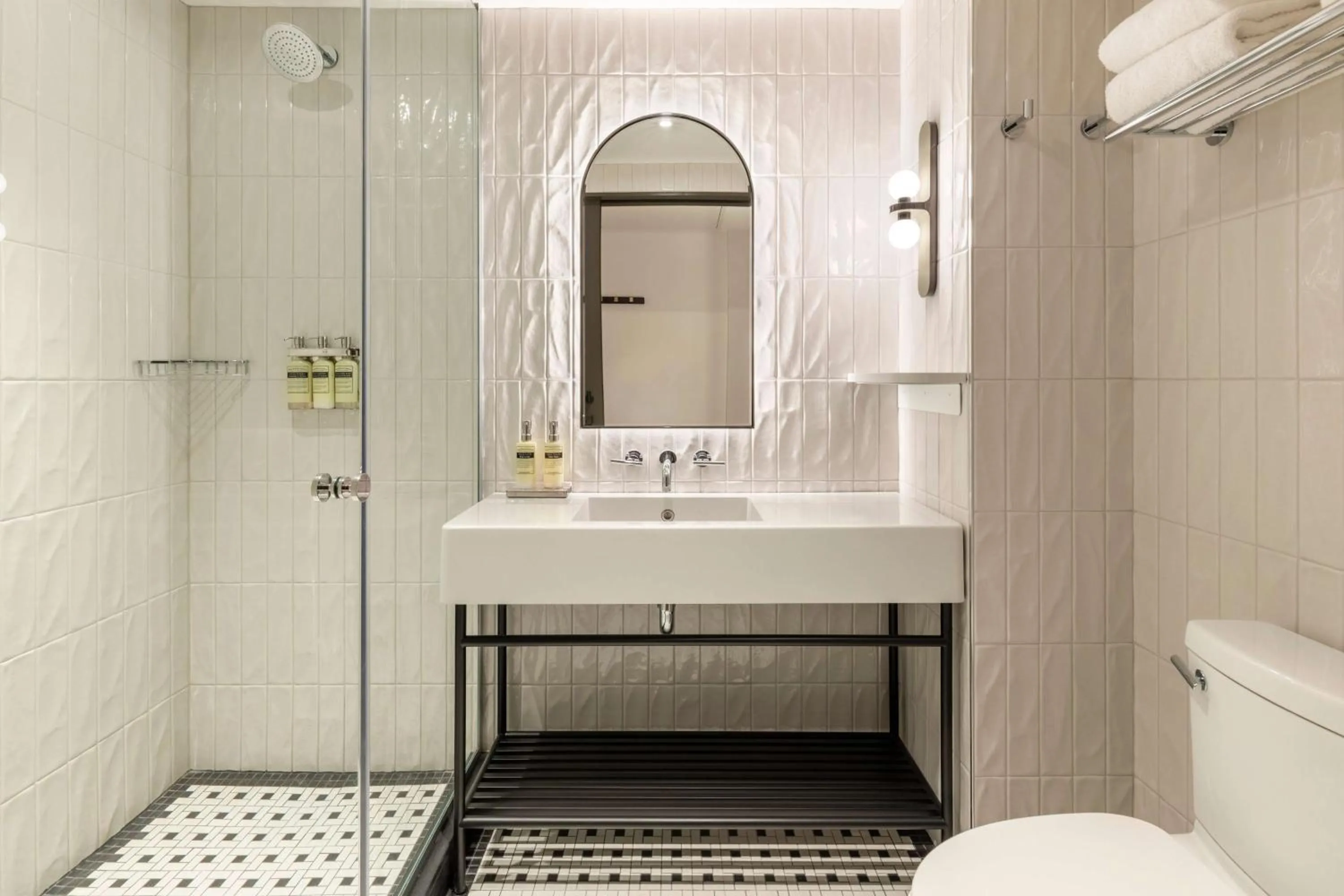 Bathroom in Arlo Washington DC