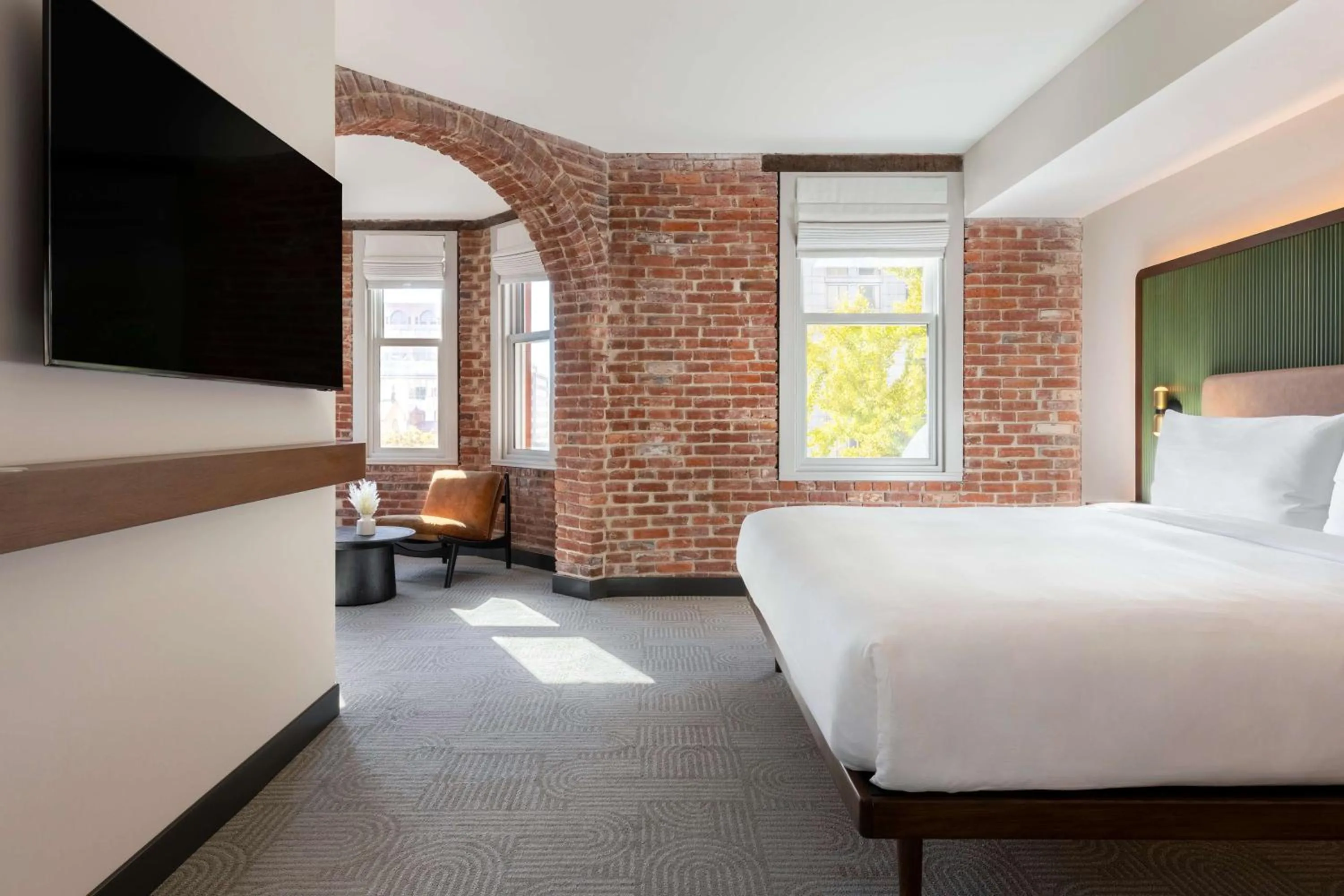 Bedroom, Bed in Arlo Washington DC