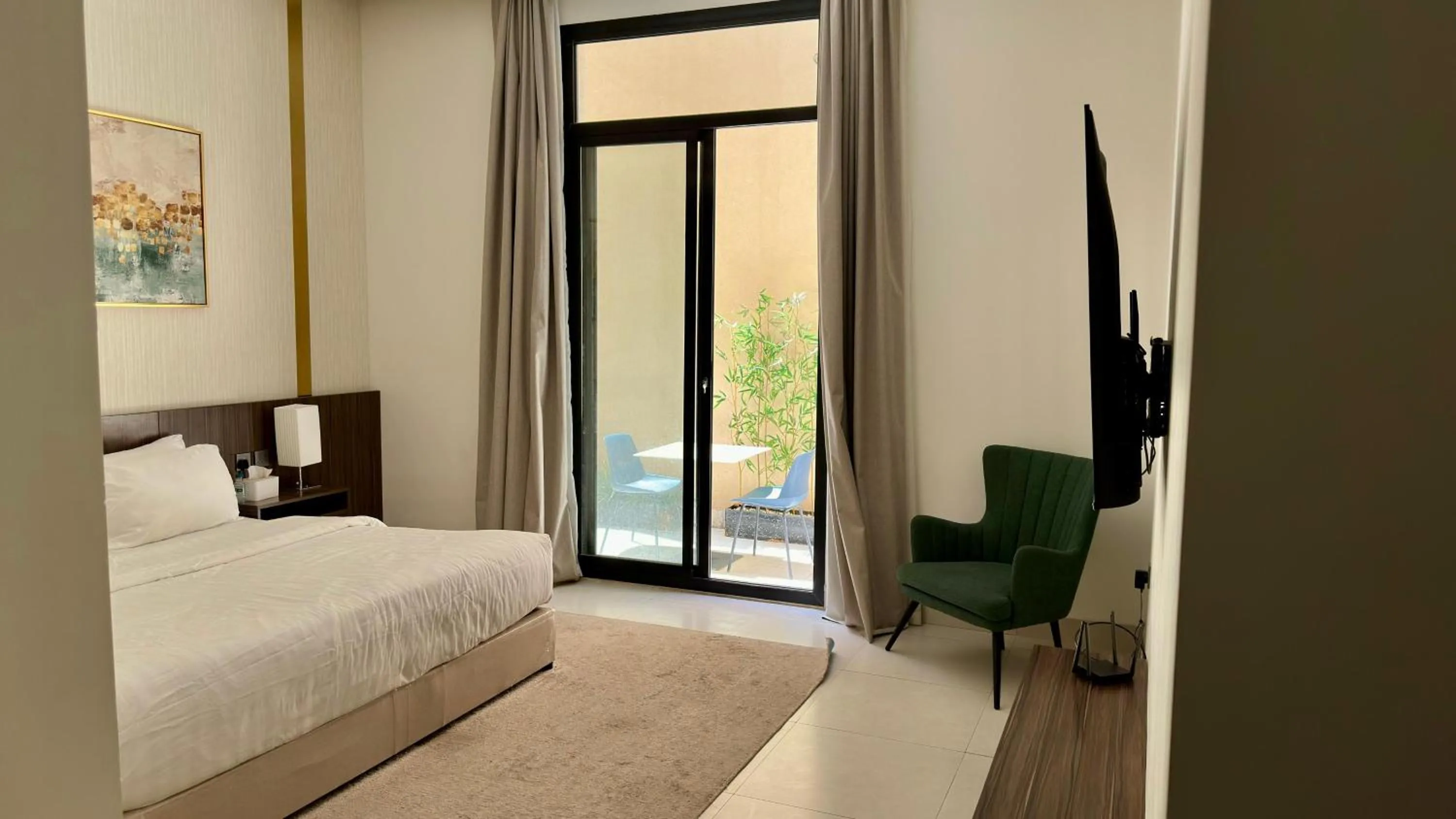 Bed in Riyadh Luxury Hotel