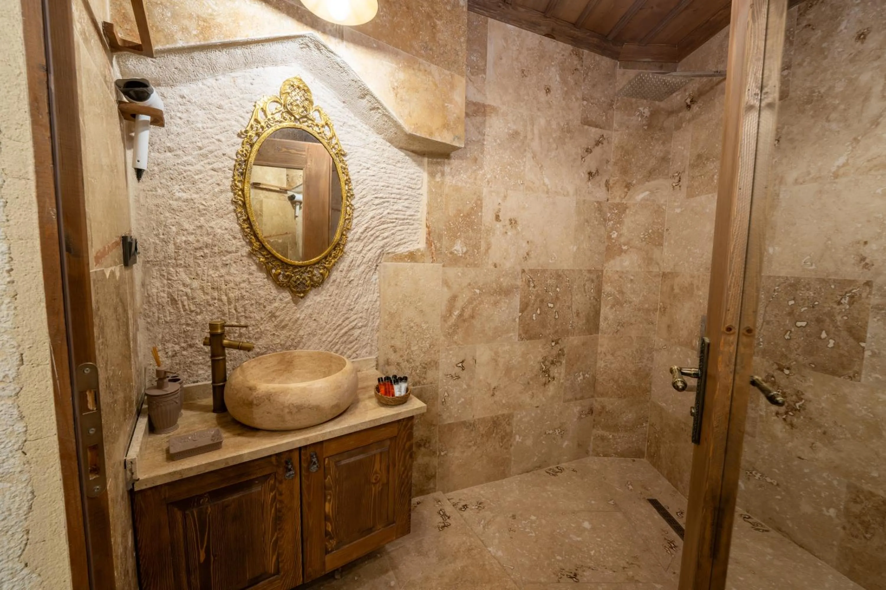 Bathroom in Library Cave House
