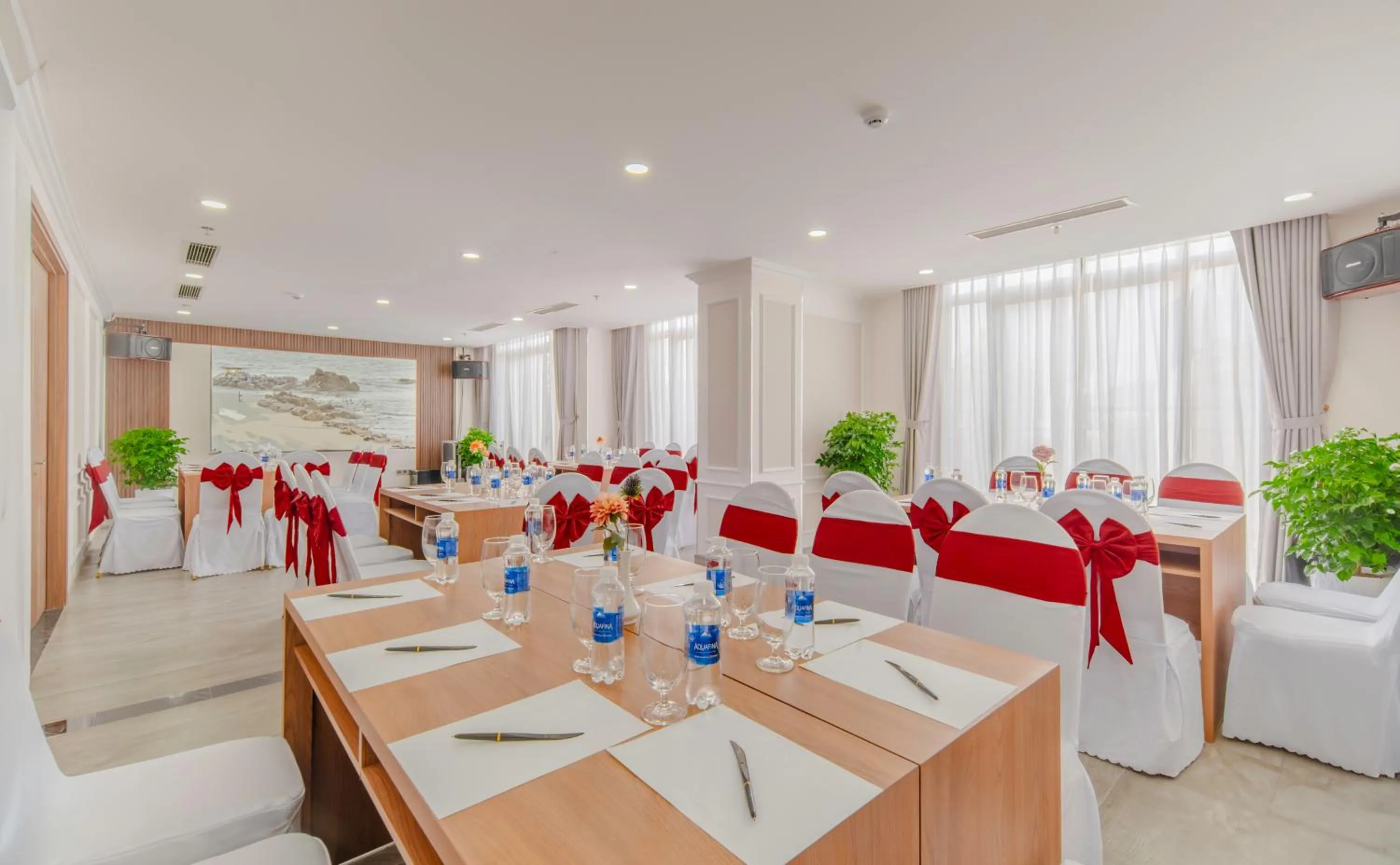 Meeting/conference room in Avari Hotel