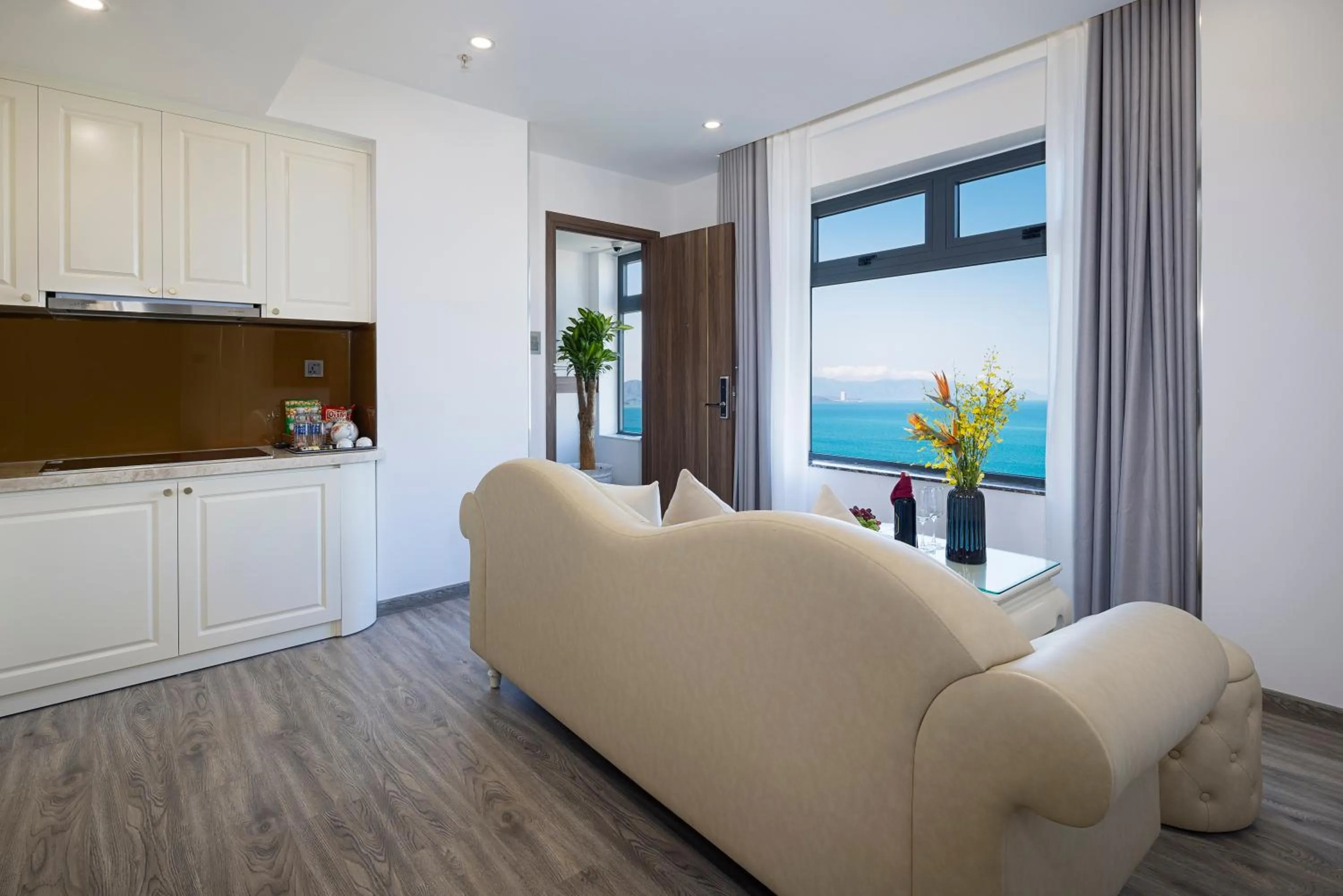 Natural landscape in Avari Hotel