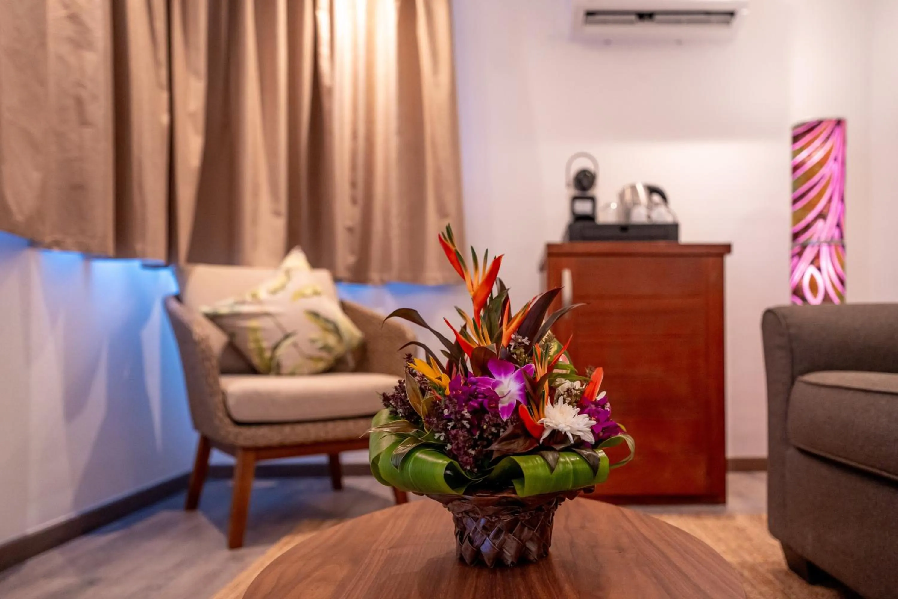 Living room in Maitai Express Tahiti