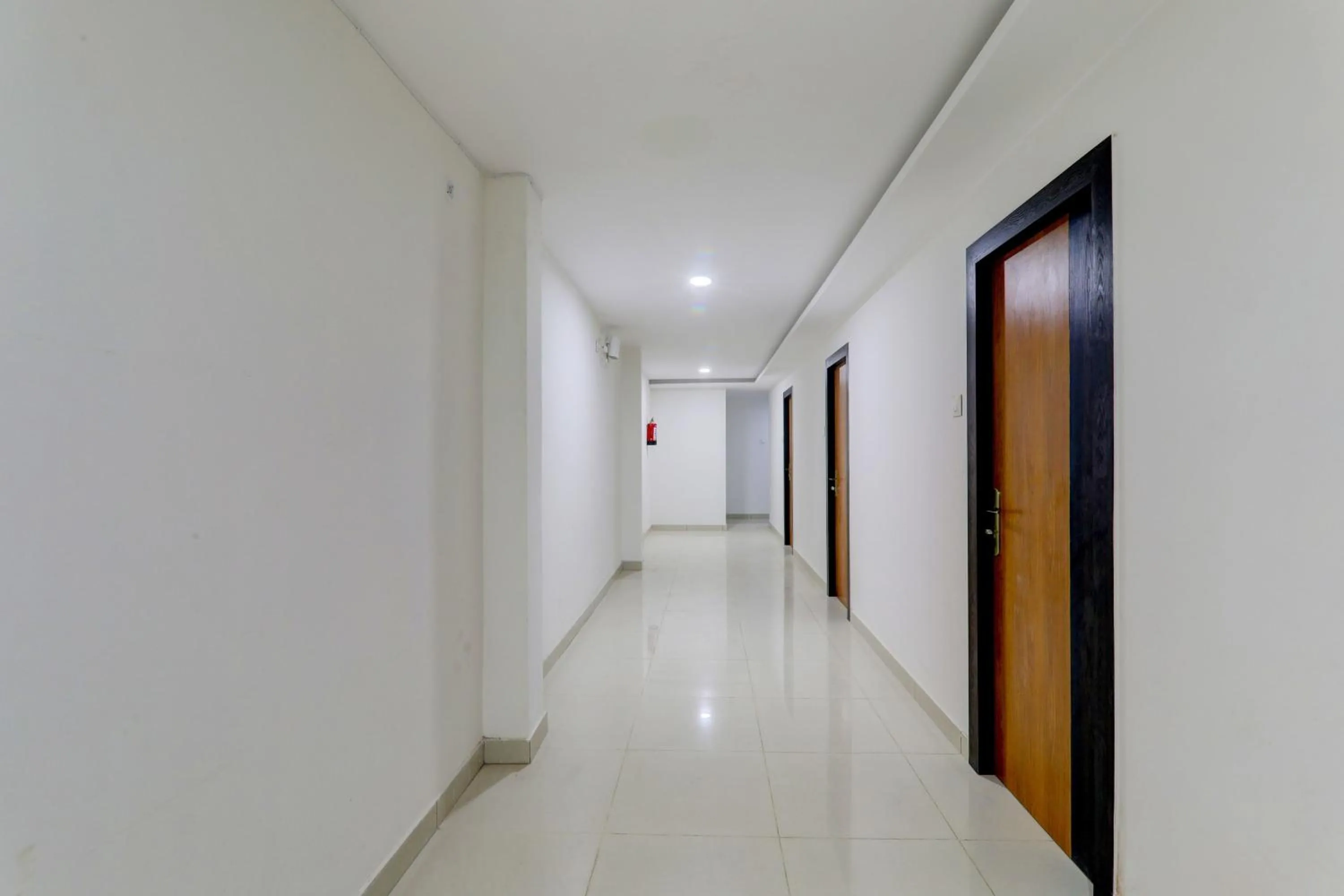 Lobby or reception in Hotel O by OYO Aayaansh