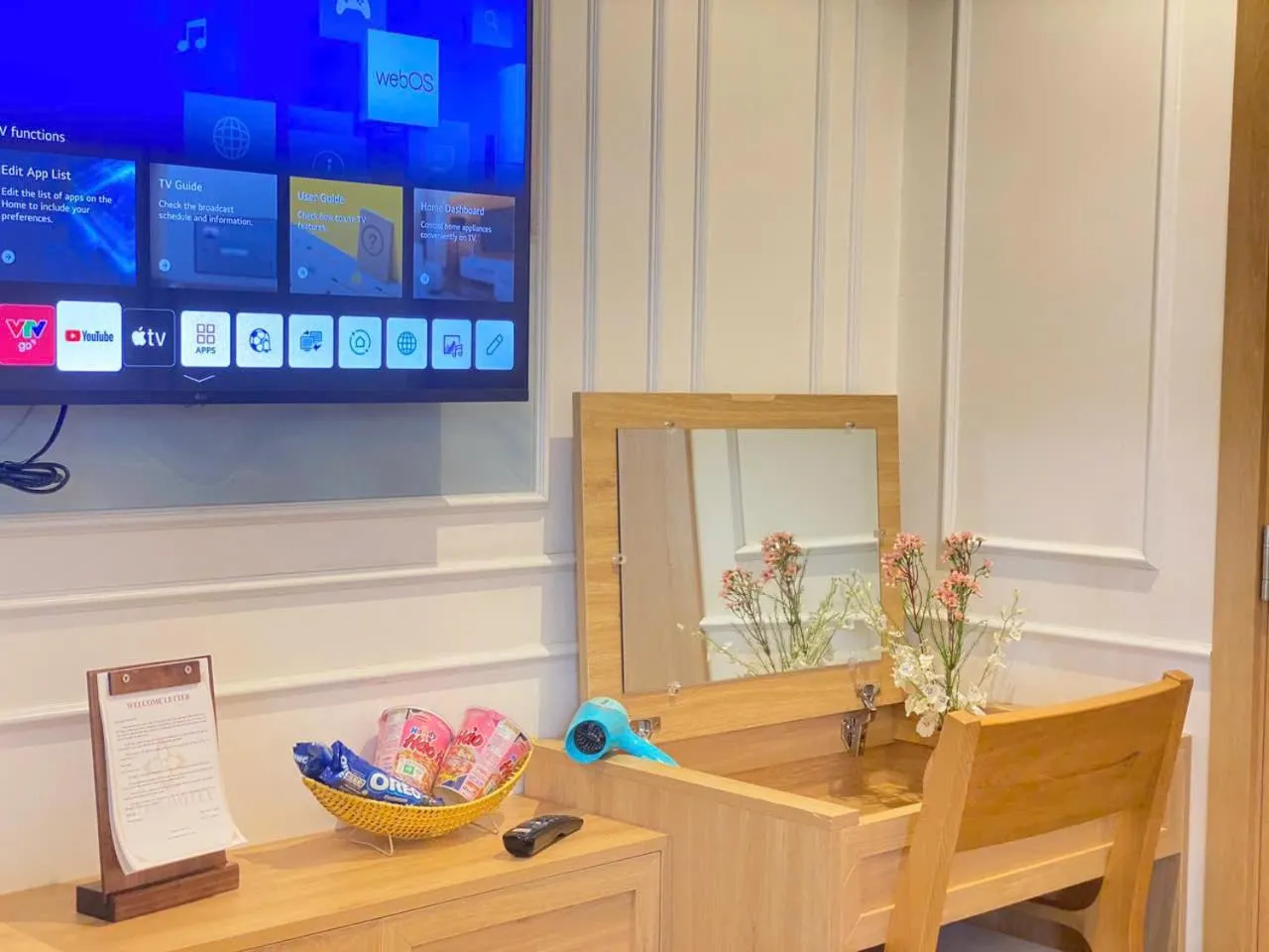 Seating area in MiAn Hotel Danang - Infinity Pool