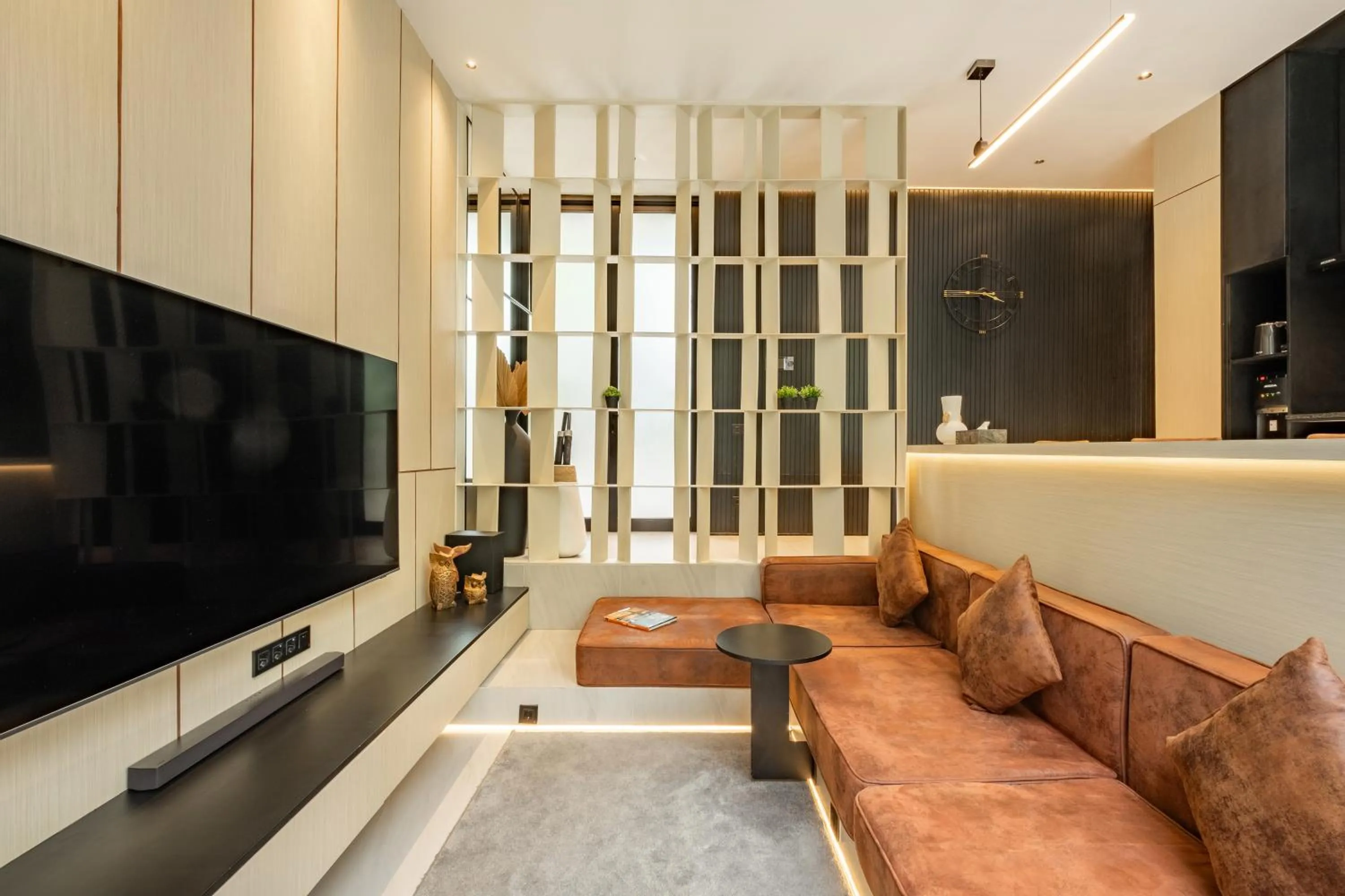 TV and multimedia in Alex Villas Complex N4