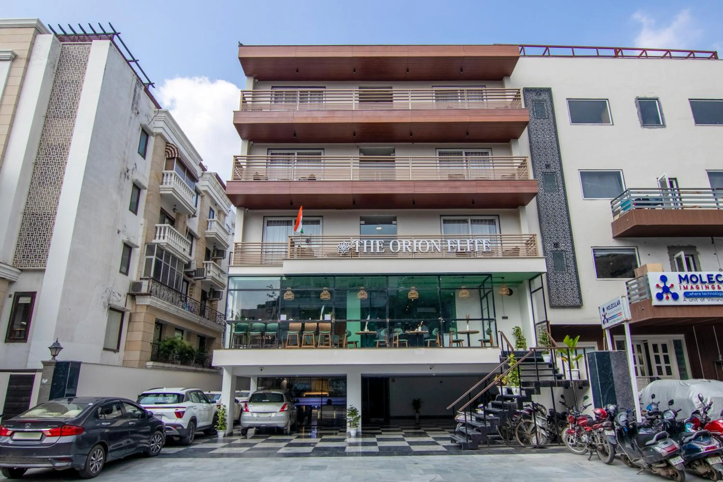 Facade/entrance in The Orion Elite - Green Park