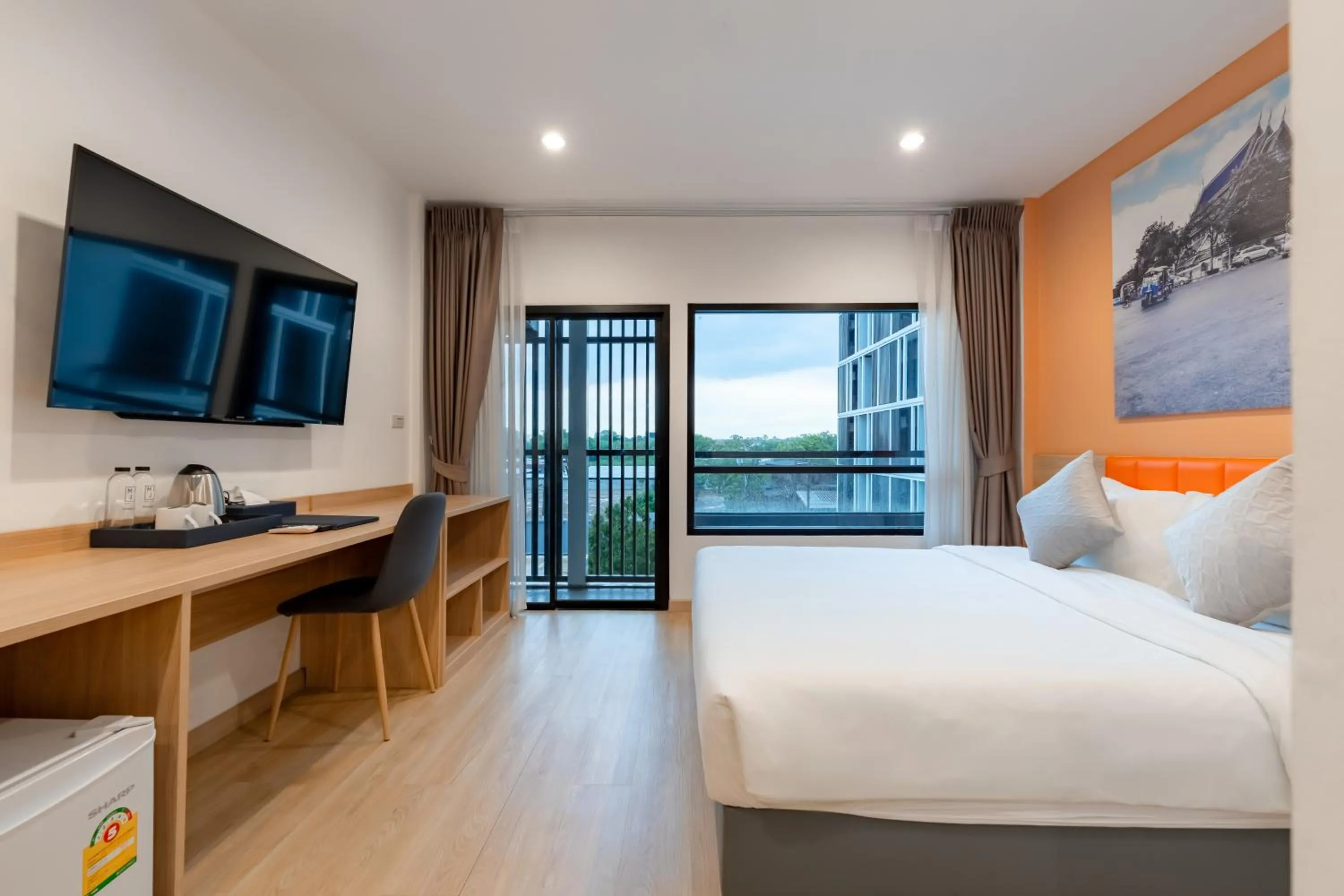 Photo of the whole room, Bed in Moji Don Mueang Airport Hotel - Bangkok