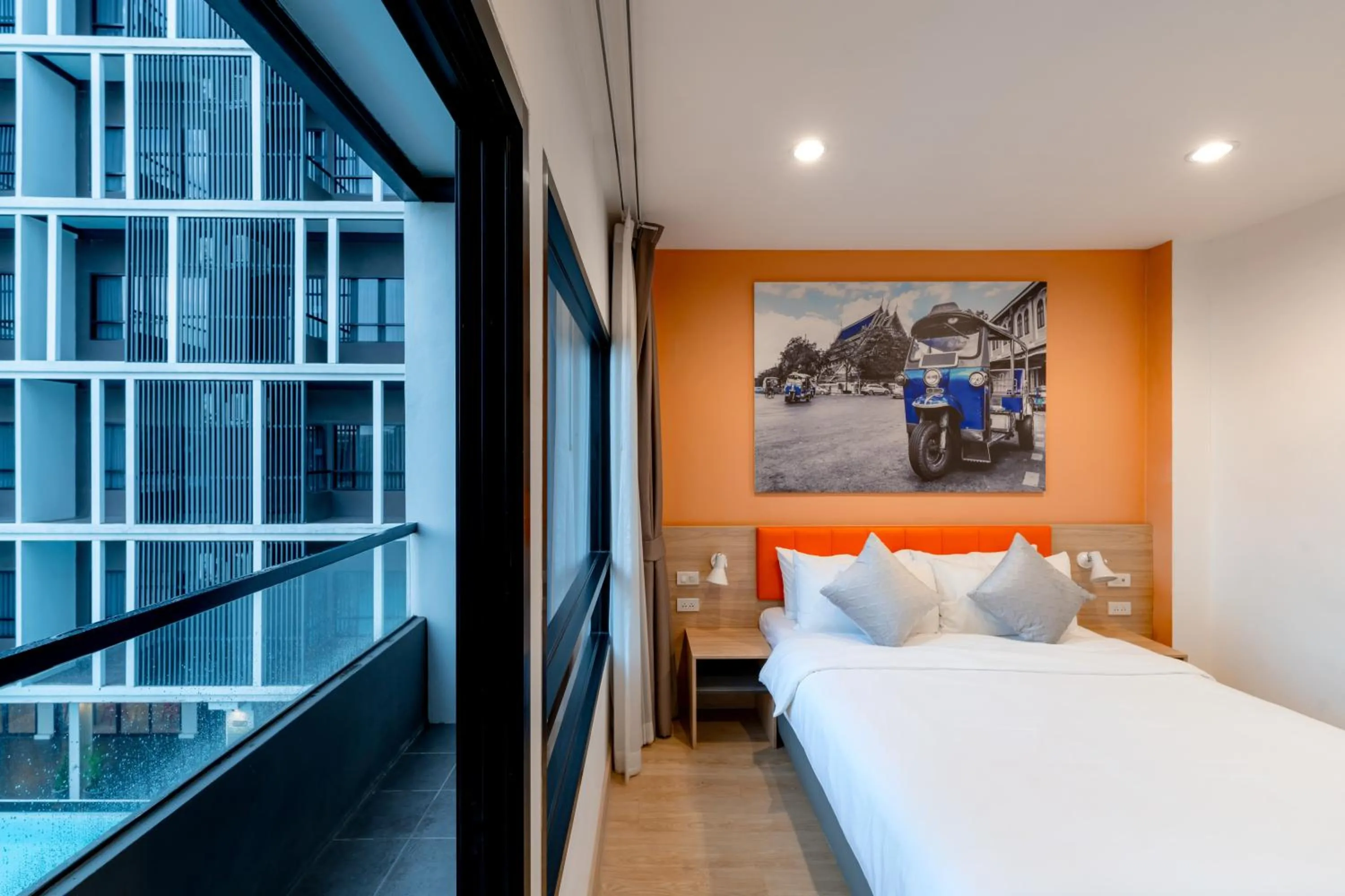 Photo of the whole room, Bed in Moji Don Mueang Airport Hotel - Bangkok