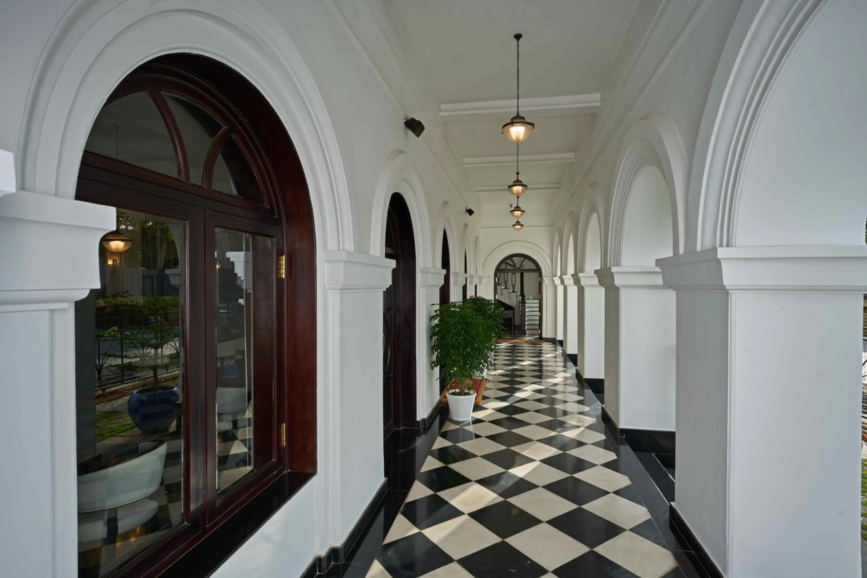 Property building in The Old Court House By Abad