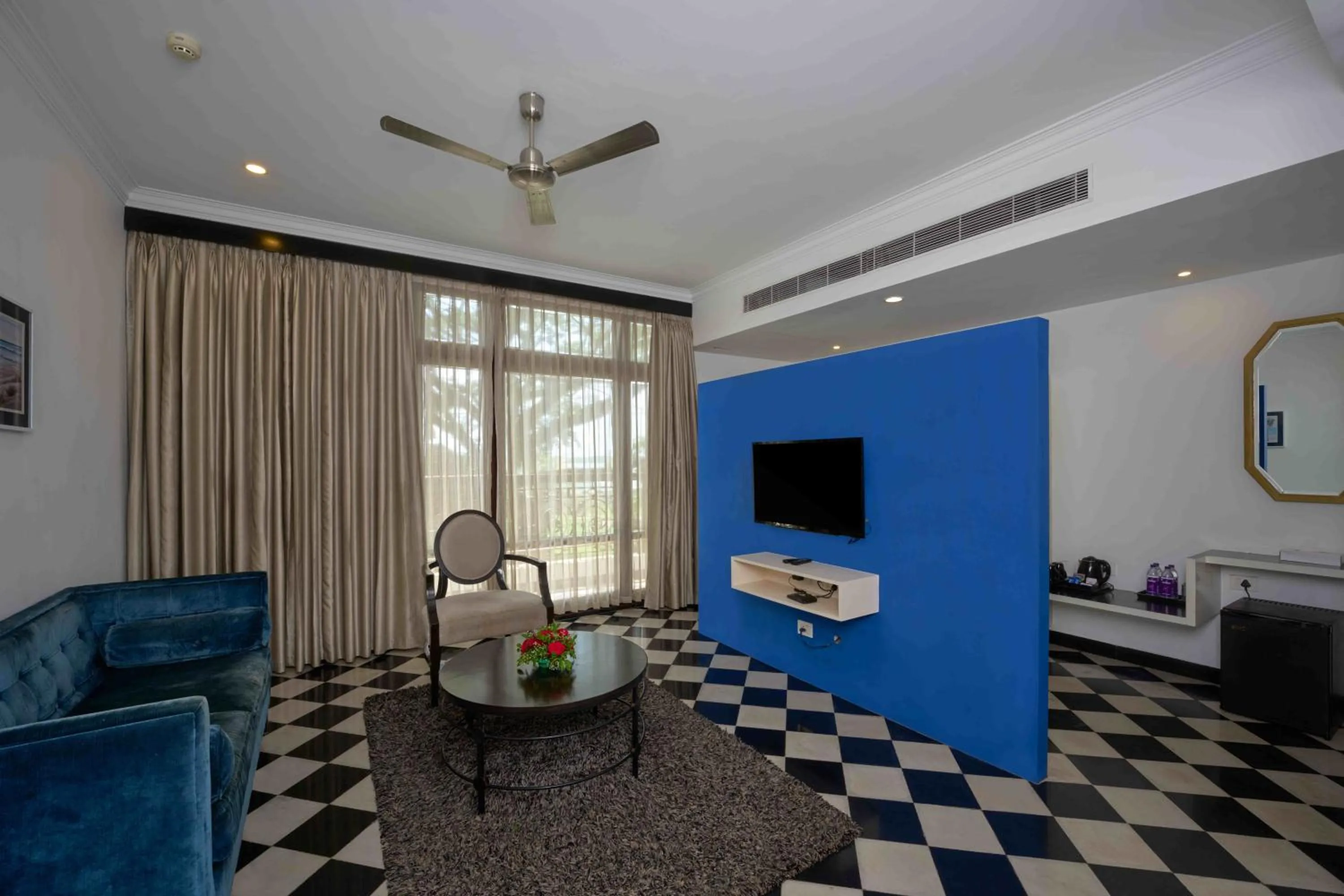 Living room in The Old Court House By Abad