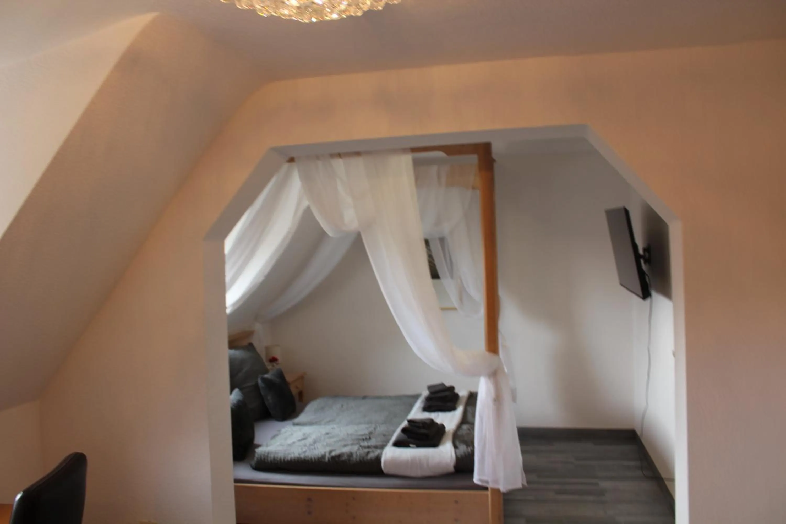 Bed in Burghotel - Das Original