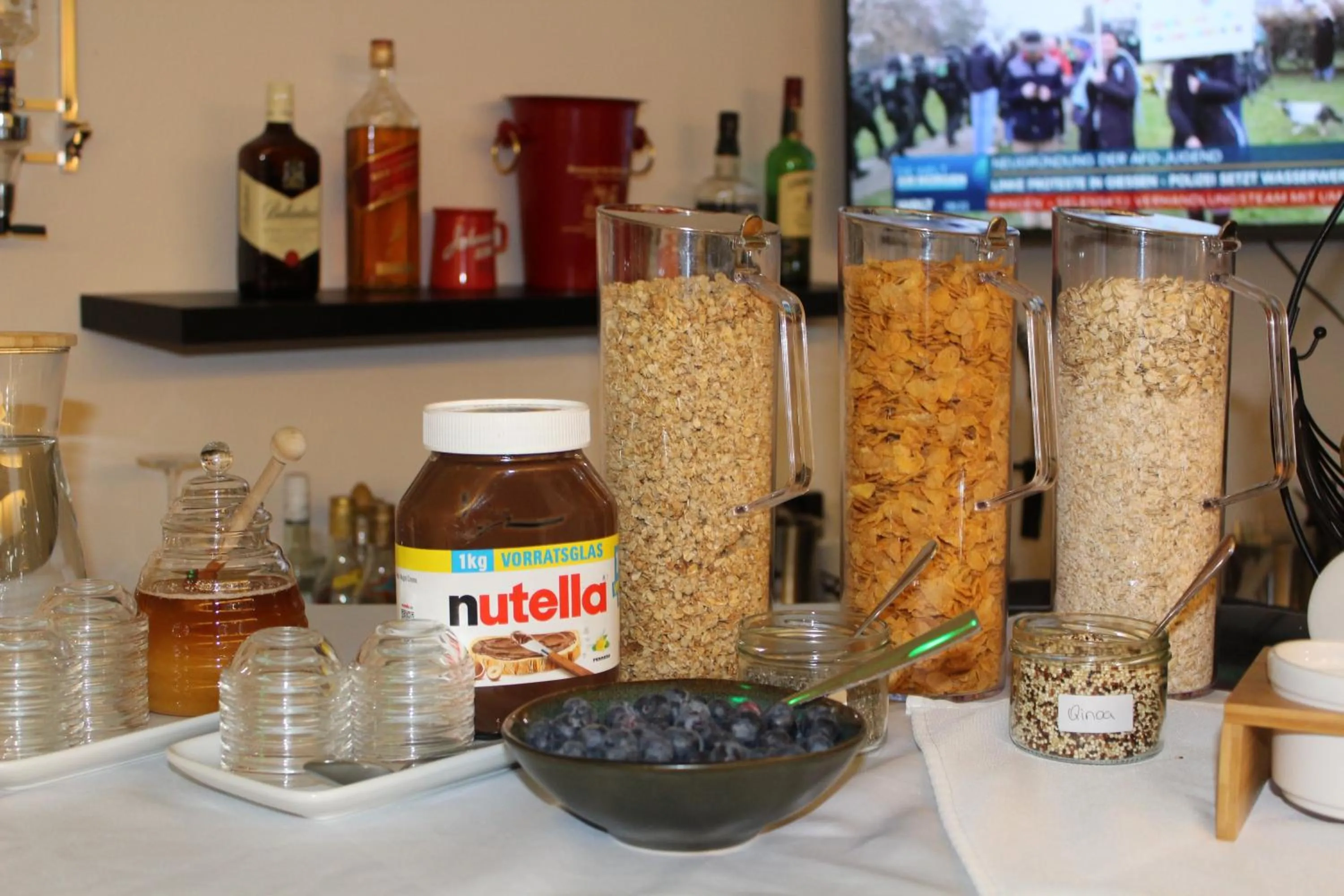 Breakfast in Burghotel - Das Original