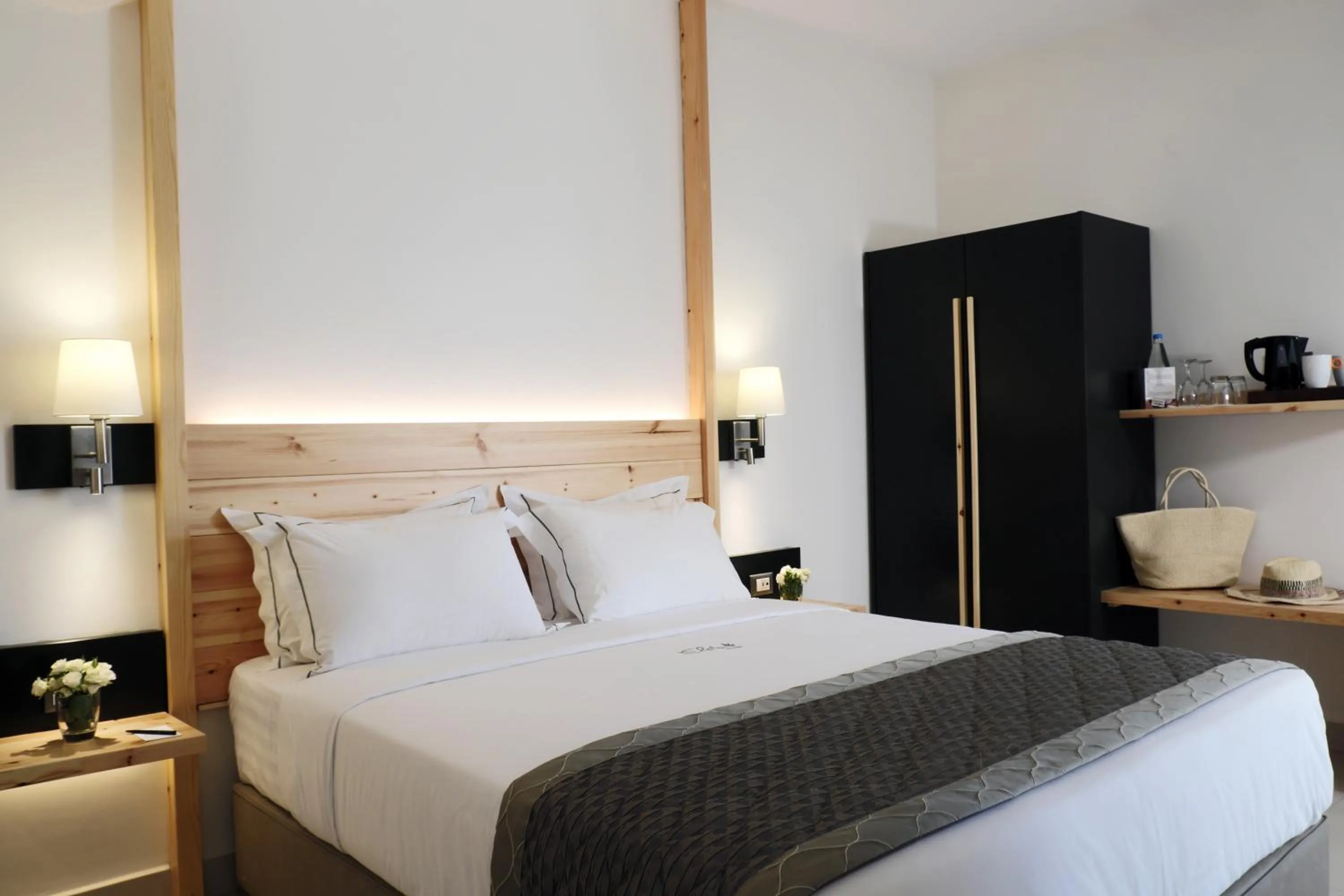 Bedroom, Bed in Acrotel Elea Beach