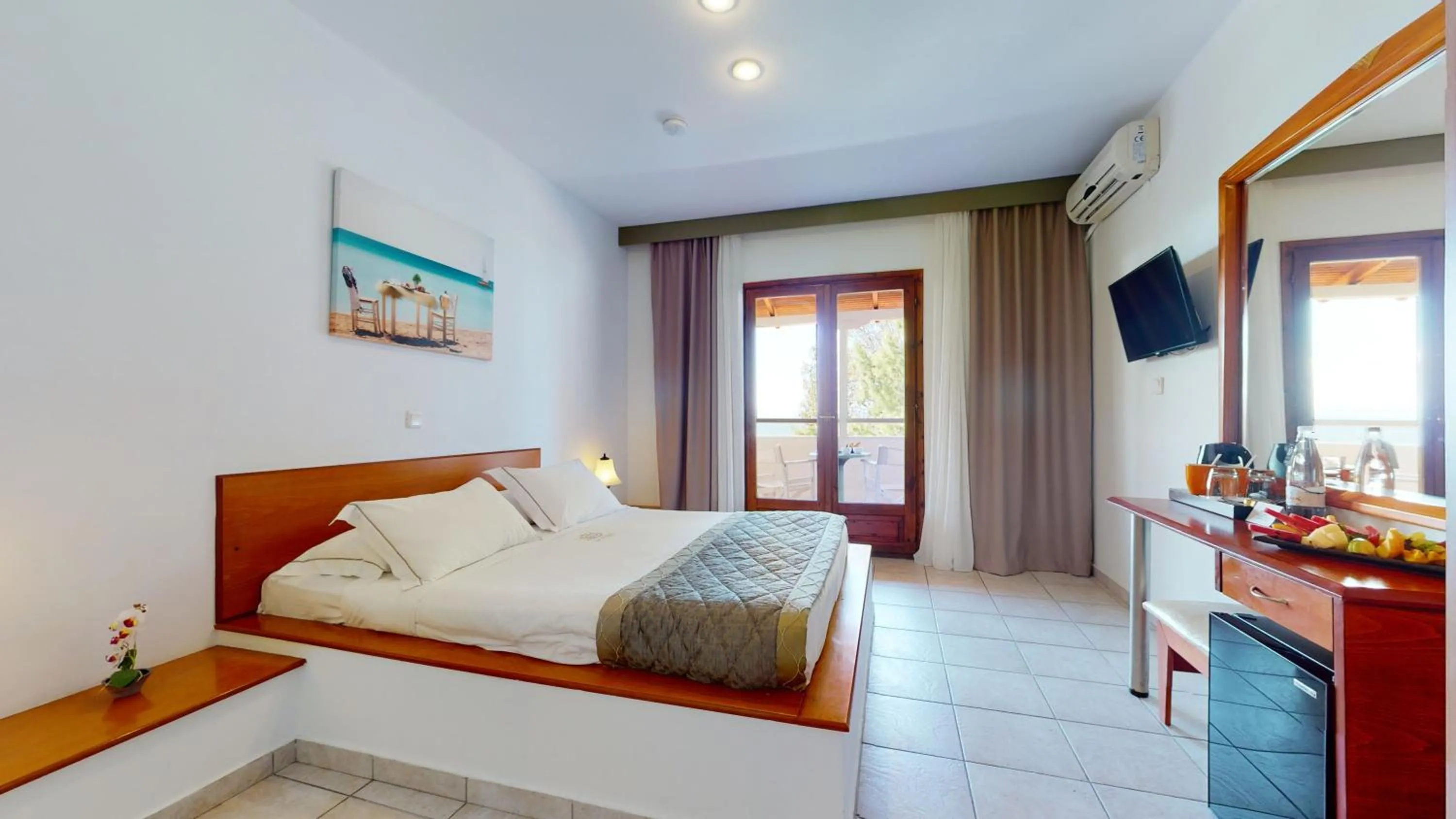 Photo of the whole room, Bed in Acrotel Elea Beach