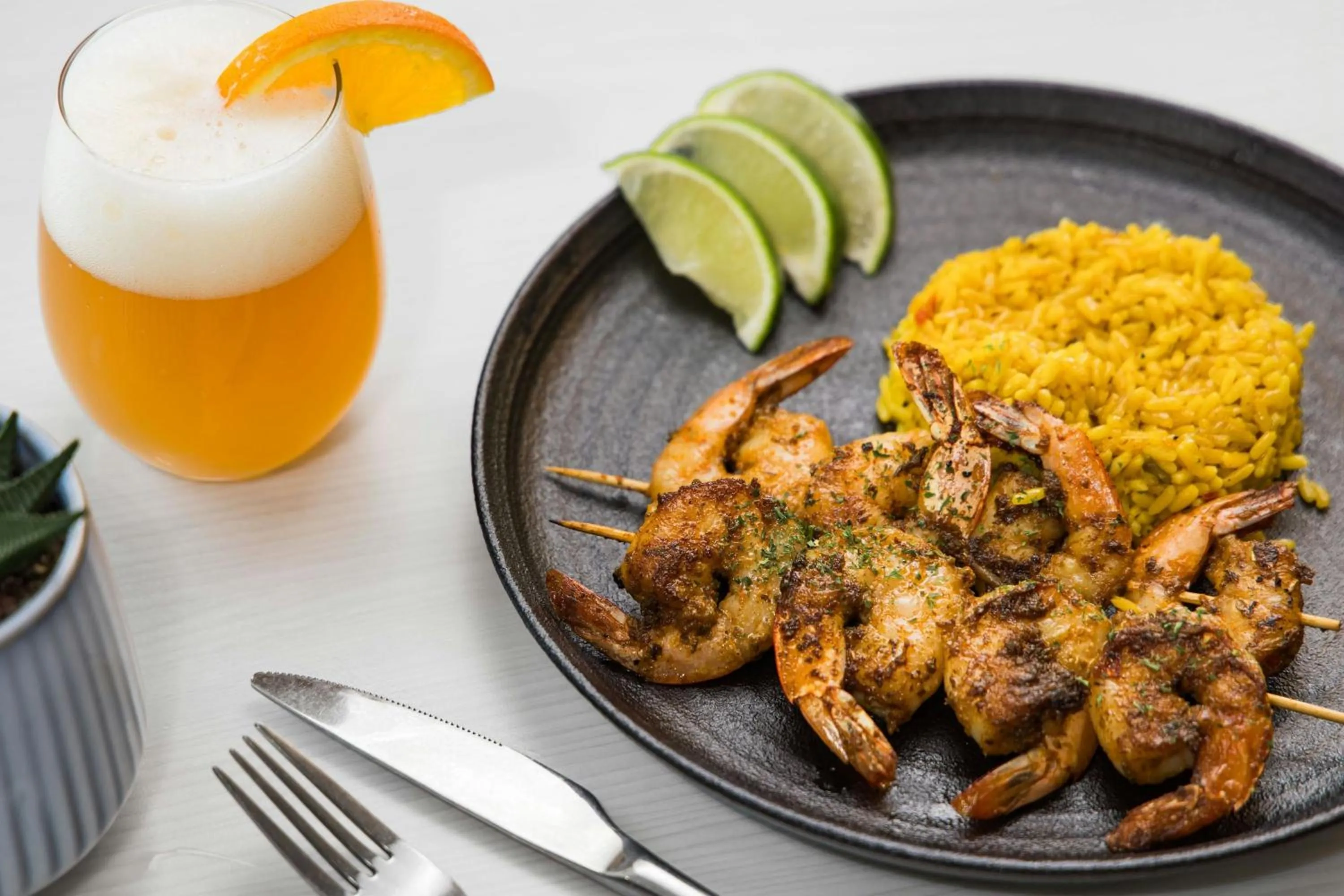 Restaurant/places to eat in Element Cartersville