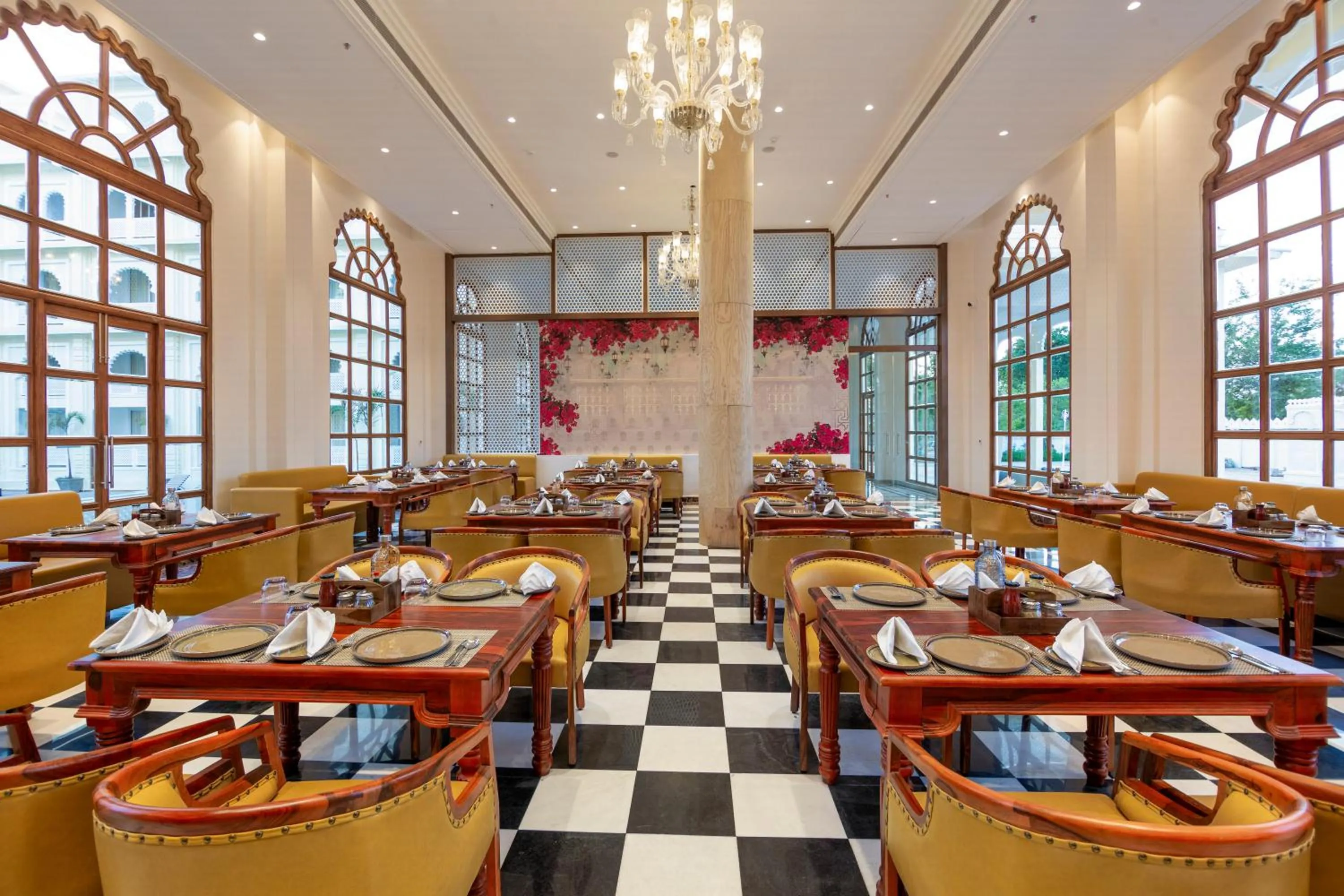 Restaurant/places to eat in Sterling Aravalli Udaipur